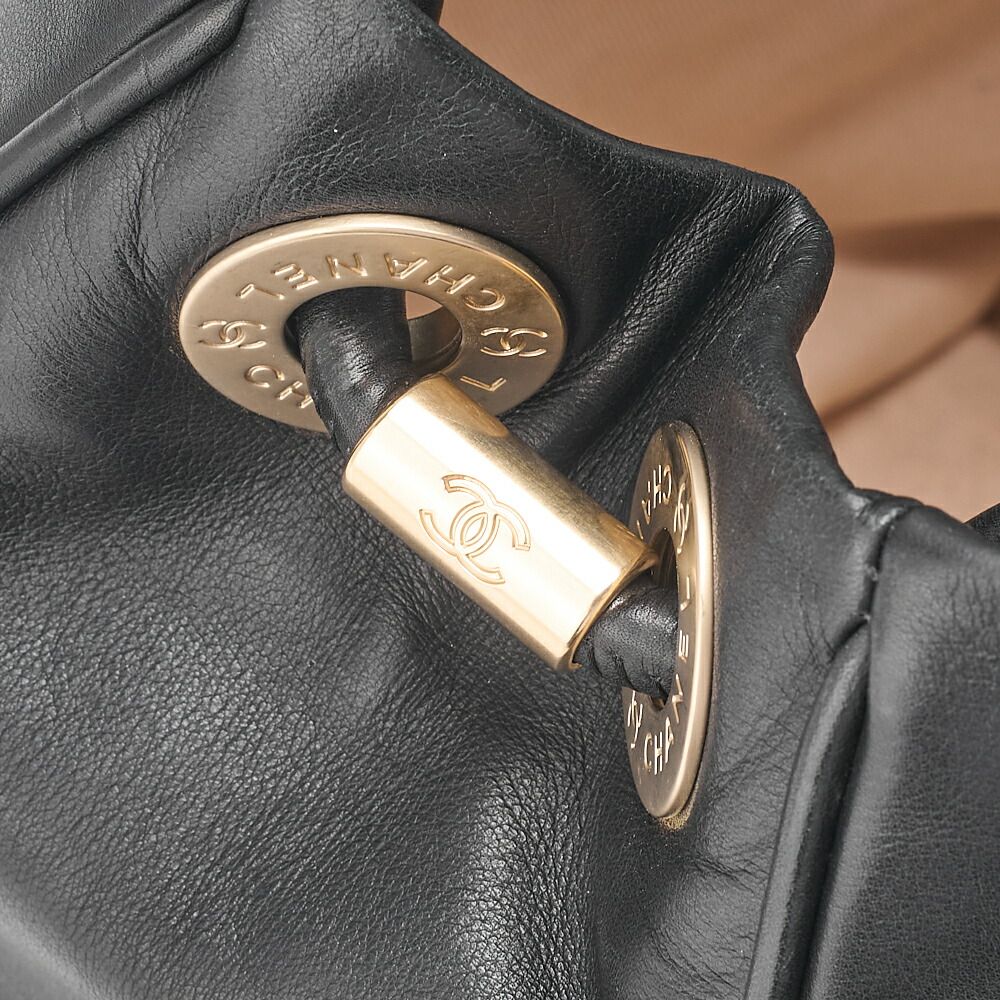 CHANEL シャネル カメリアライン トートバック ラムスキン 黒x白