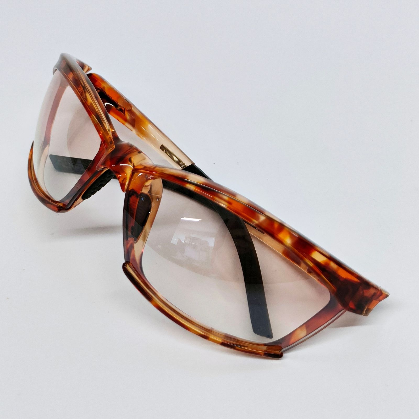 BRIKO GOTHAM サングラス アンバー Leopard 03C Dual Amber eyewear