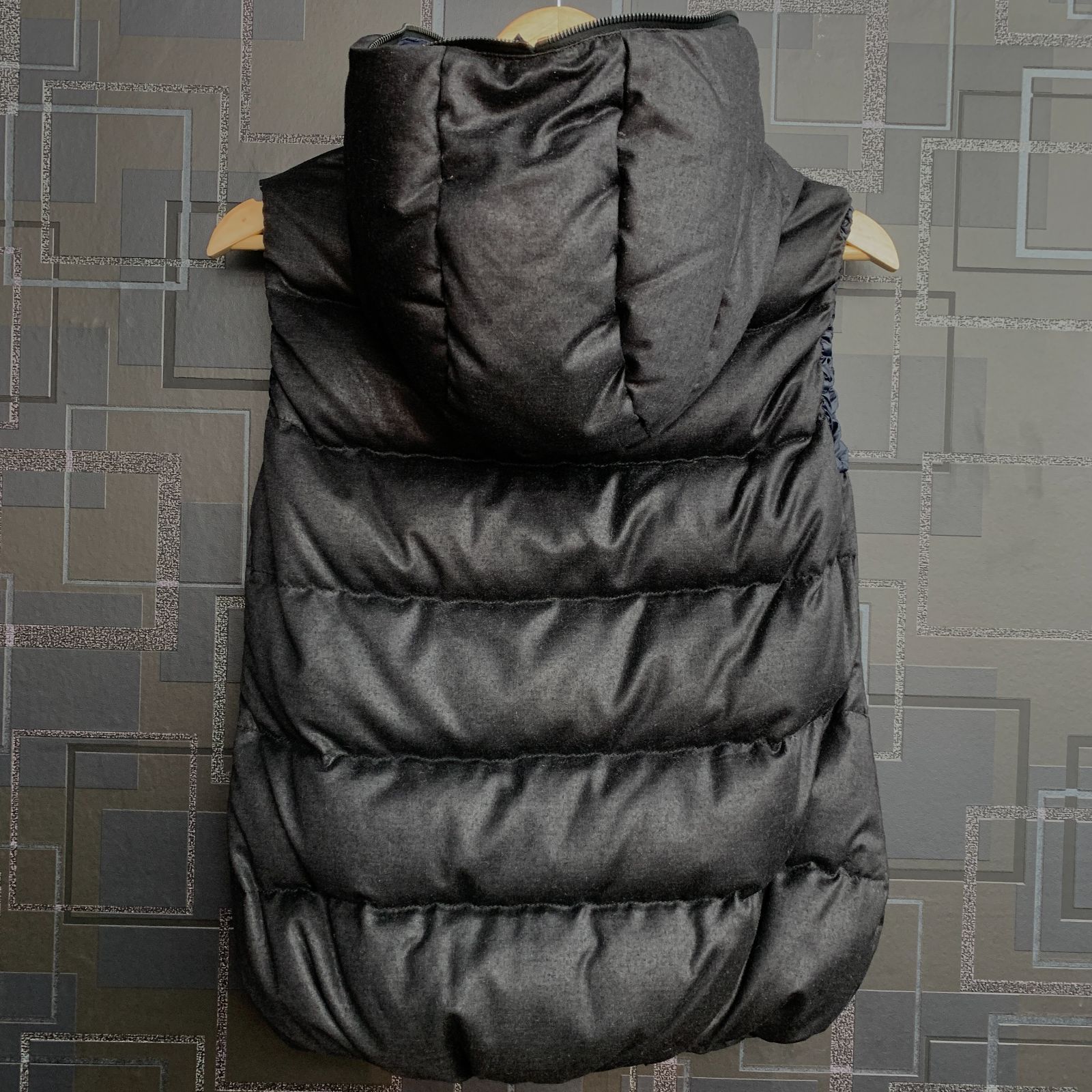 国内正規品】デュベティカ FEBEDUE ウール カシミヤ混 ダウンベスト