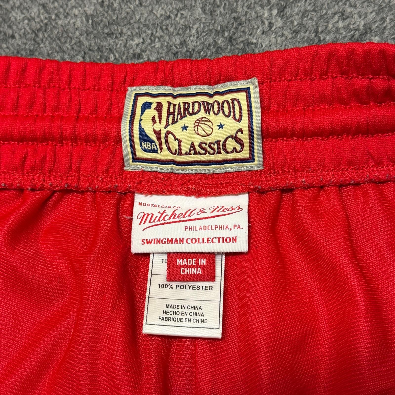 Mitchell & Ness シカゴ・ブルズ スウィングマン ショーツ NBA 1997-98 