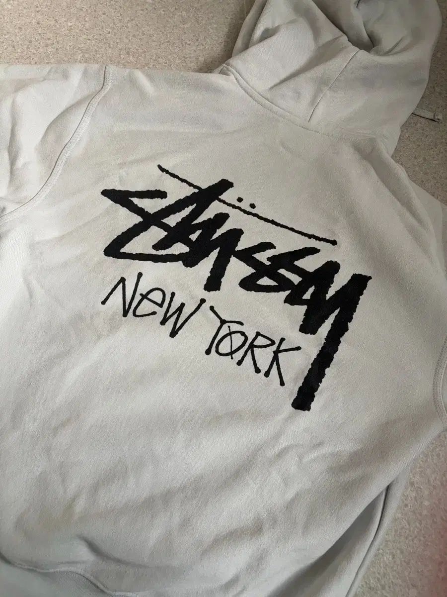 STUSSY NEW YORK チャプター プルオーバー フーディー Tシャツ FOG