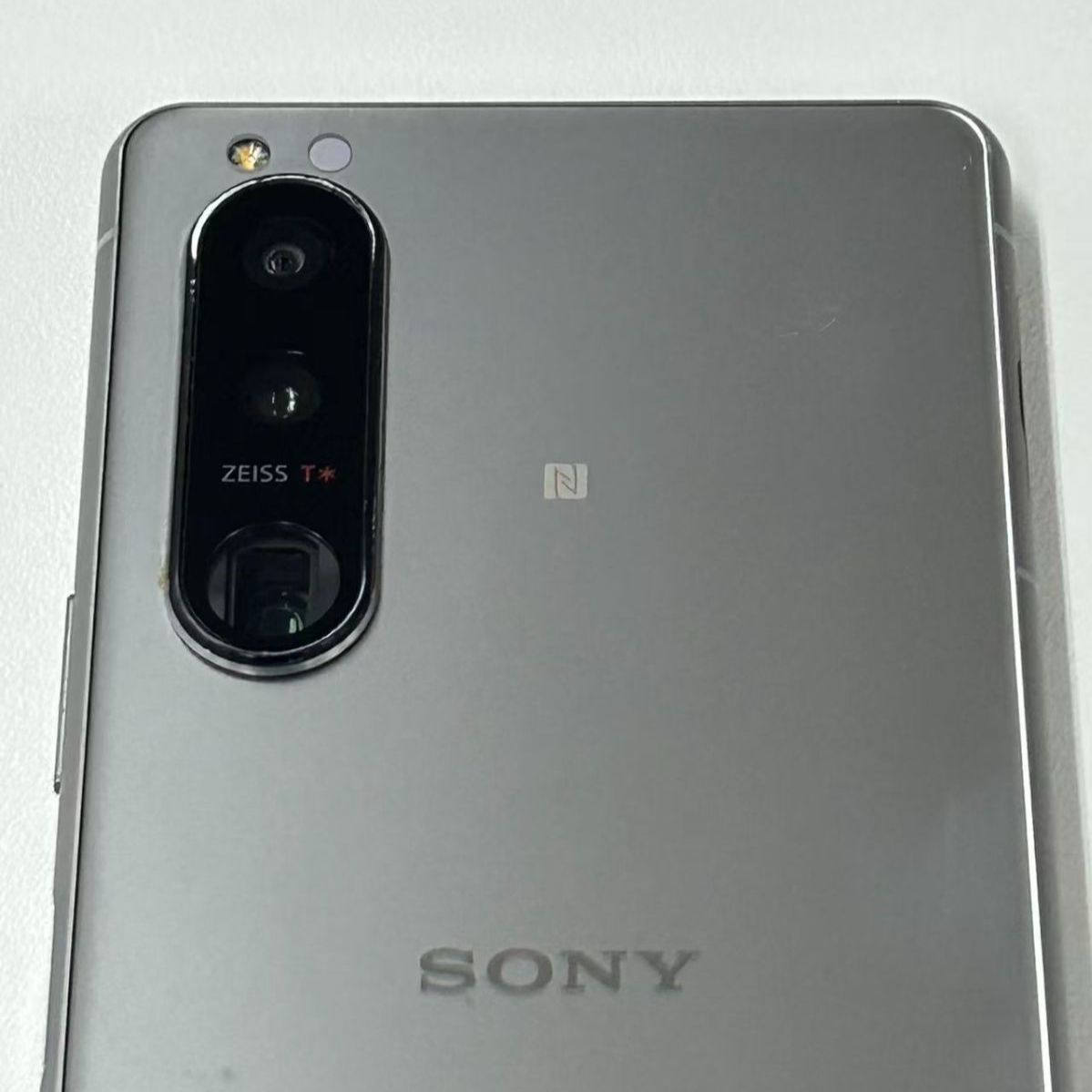 SONY Xperia5 Ⅲ フロストシルバー　A103SO 訳あり 訳あり】Xperia 5 III フロストシルバー 128GB - メルカリ