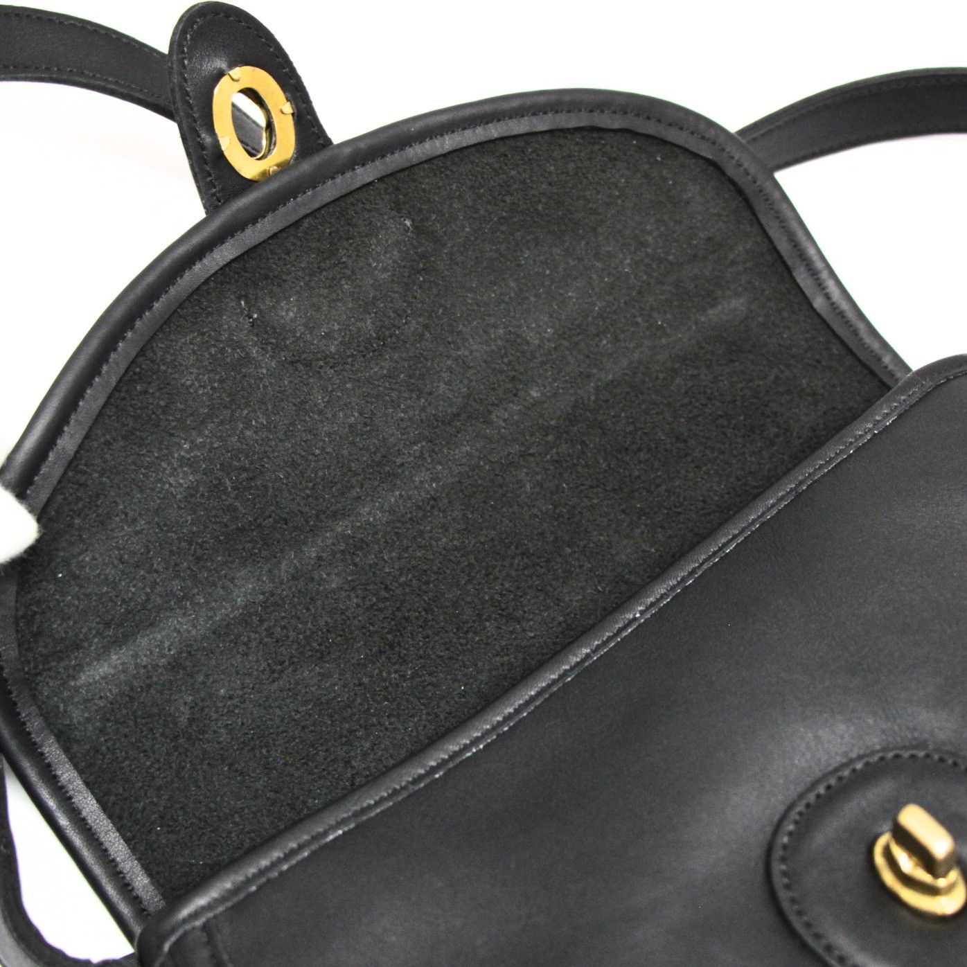 COACH コーチ ショルダーバッグ オールドコーチ レザー 黒 【75178