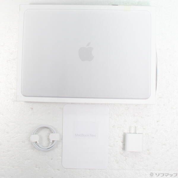 ソフマップ 〔中古品〕 MacBook Neo 13-inch Early-2026 MHFA4J／A Apple A18 Pro 6コアCPU_5コアGPU 8GB SSD256GB シルバー 〔26.3 Tahoe〕【262】