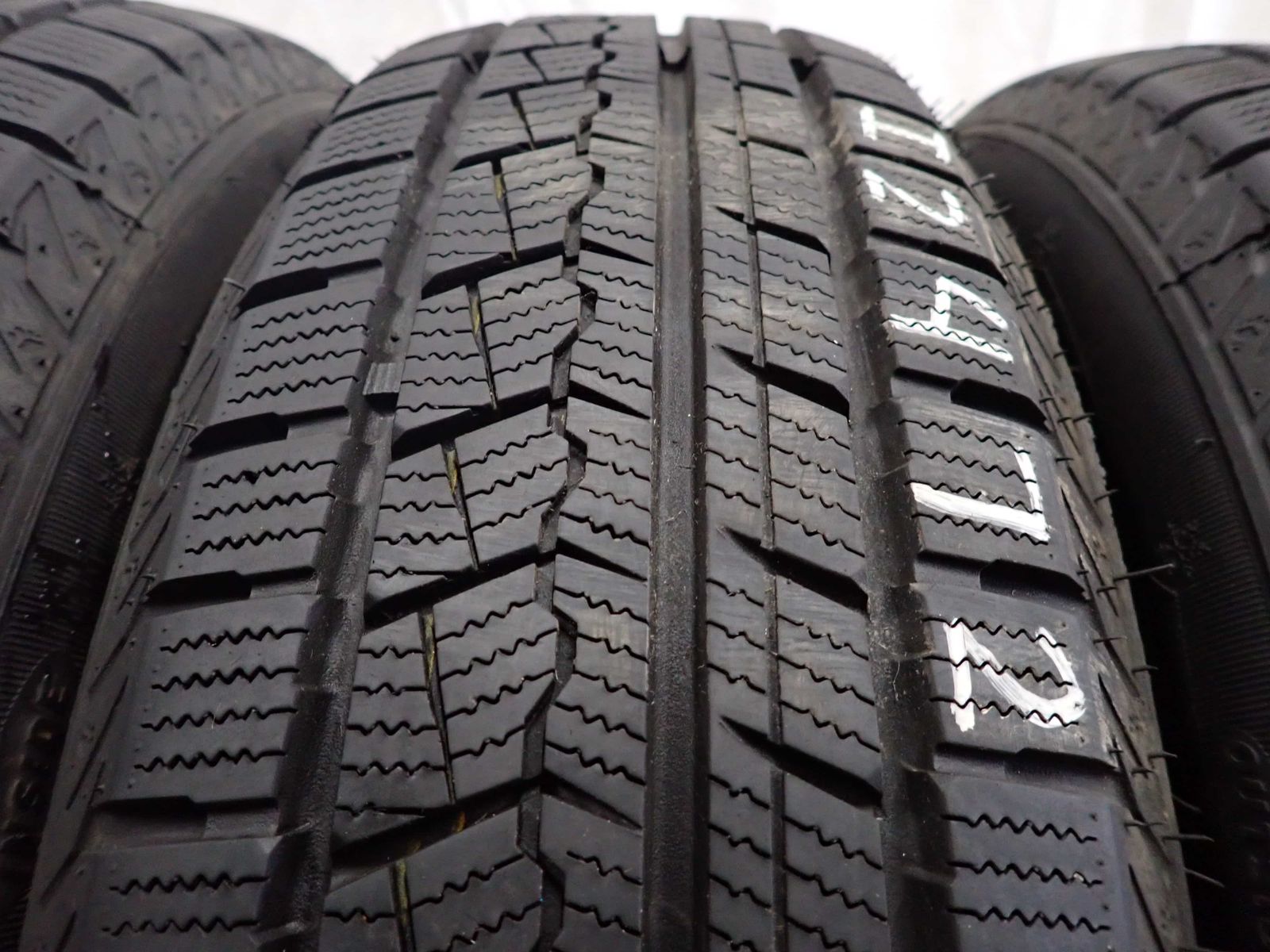 冬4本SET 会社宛 送料無料 175/65R15 84T GRELANDER Winter GL868 2024