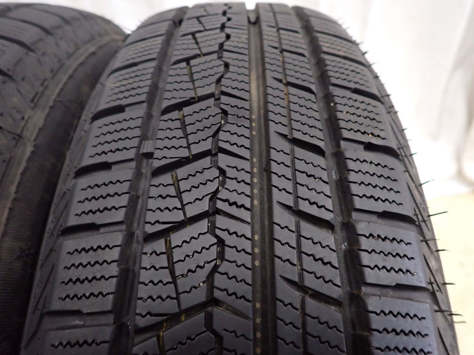 冬4本SET 会社宛 送料無料 175/65R15 84T GRELANDER Winter GL868 2024