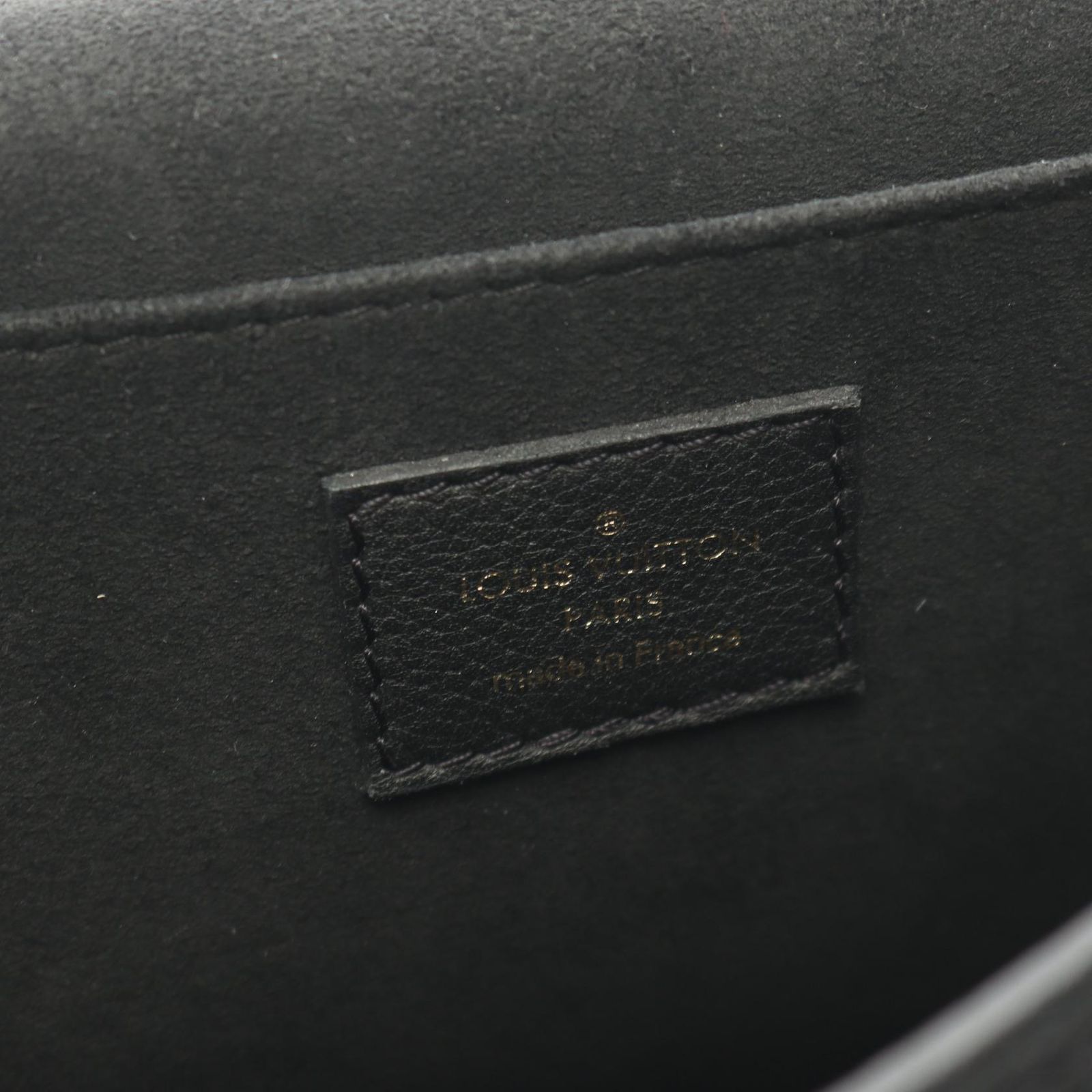 ルイ・ヴィトン LOUIS VUITTON ショルダーバッグ ロックミー チェーン