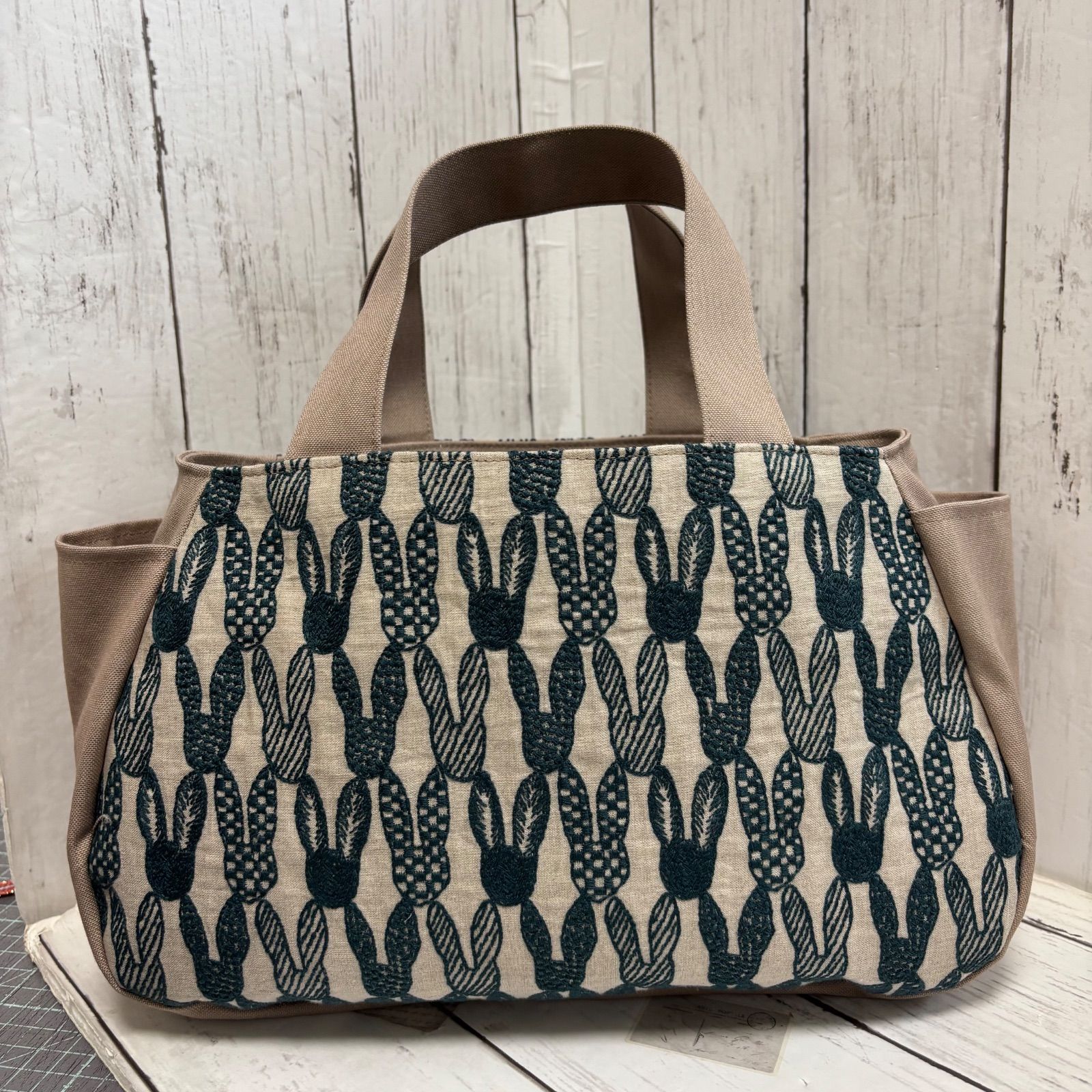 ミナペルホネントートバッグ 新作pomppiaハンドメイド ハンドメイド
