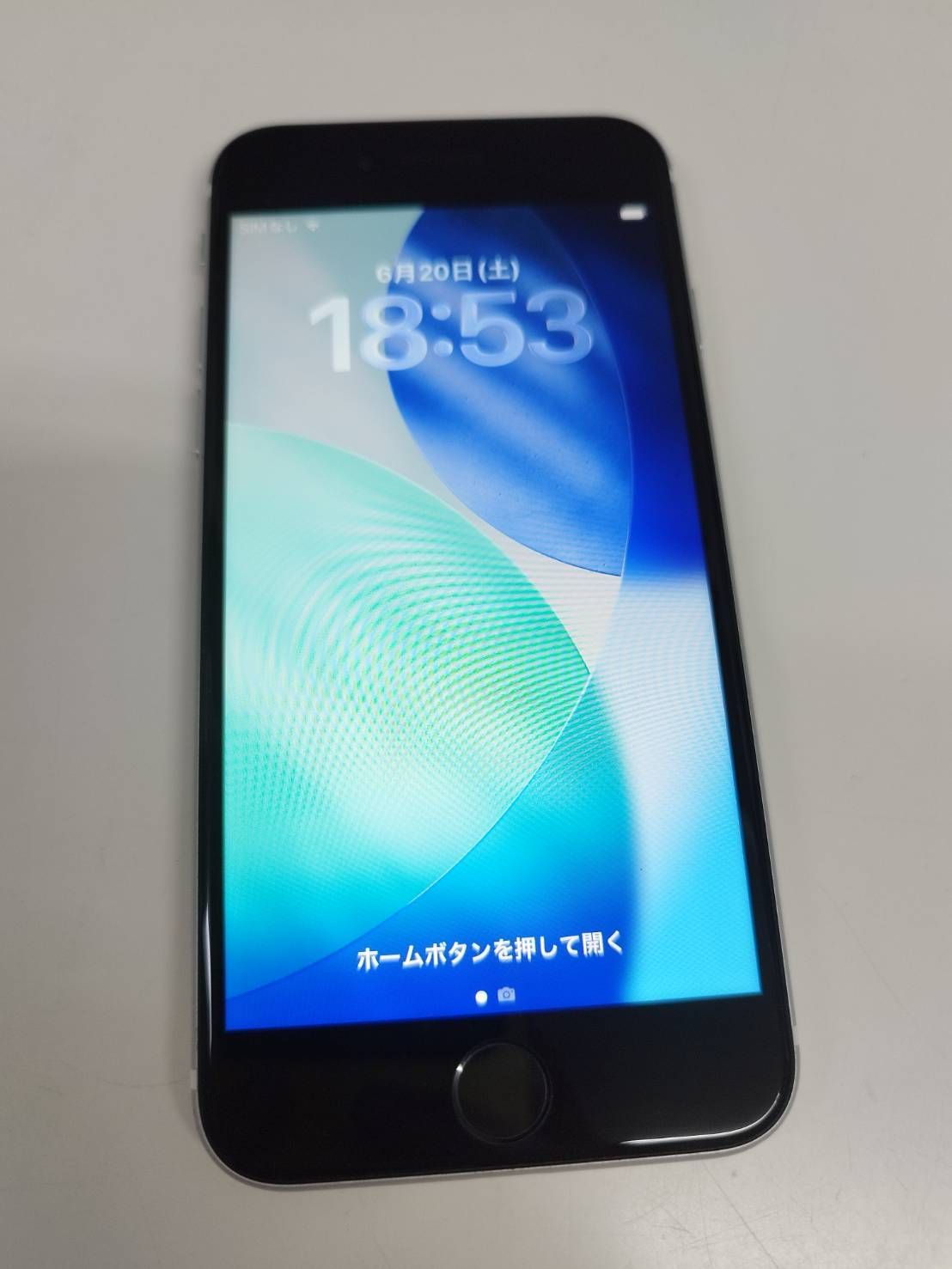 【SIMフリー】iPhone SE 第2世代/A2296/64GB/ホワイト〈MHGQ3J/A〉(4)