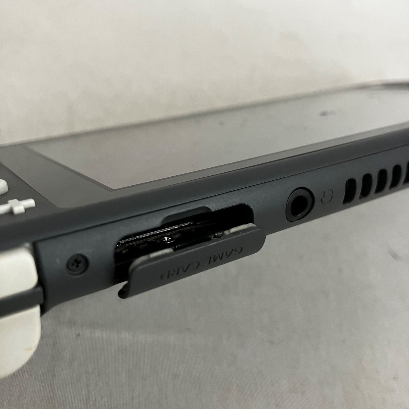 ジャンク品 Nintendo Switch lite グレー 本体のみ YD6085C c090