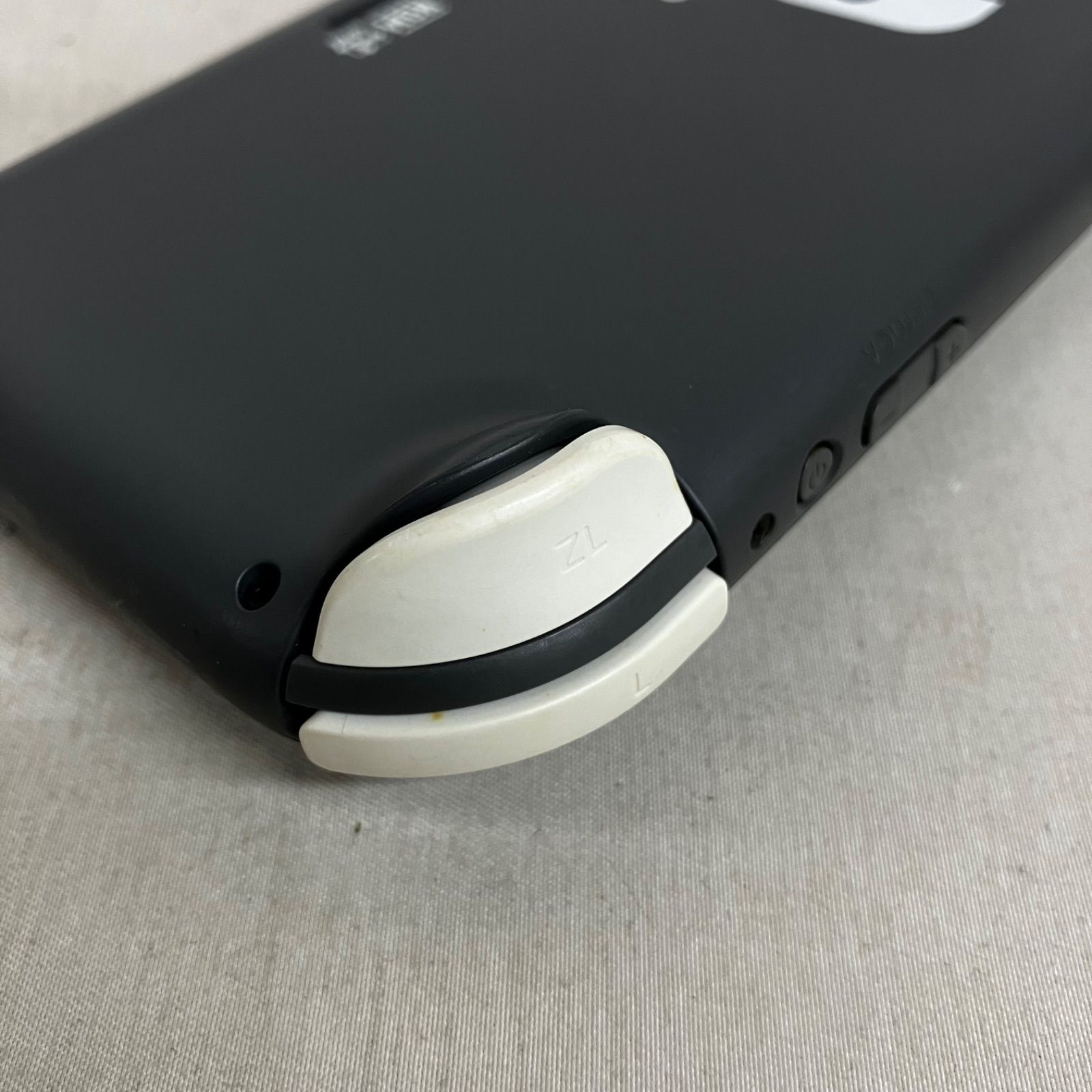 ジャンク品 Nintendo Switch lite グレー 本体のみ YD6085C c090