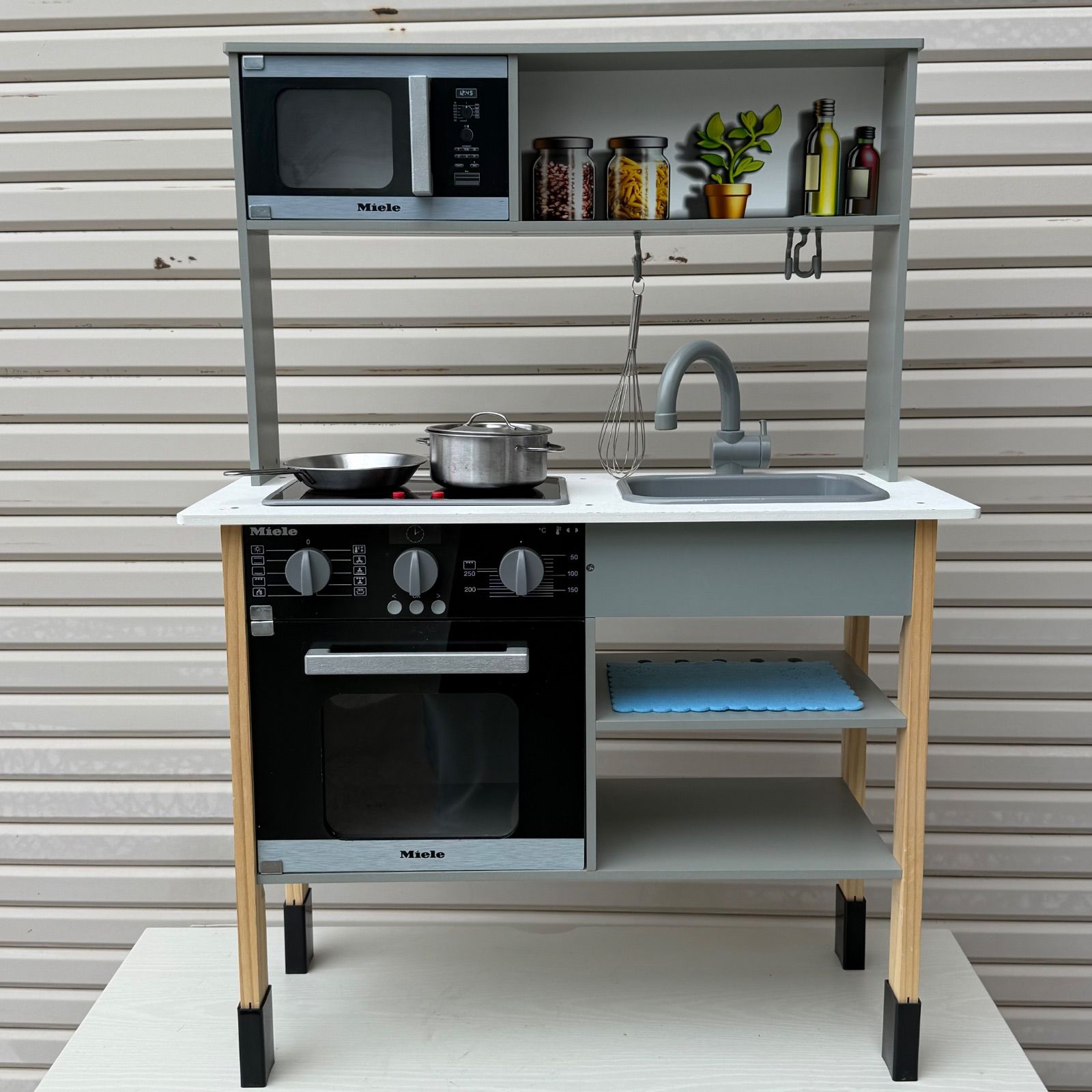 ミーレ Miele おままごとキッチン クライン 木製グルメキッチン 美品