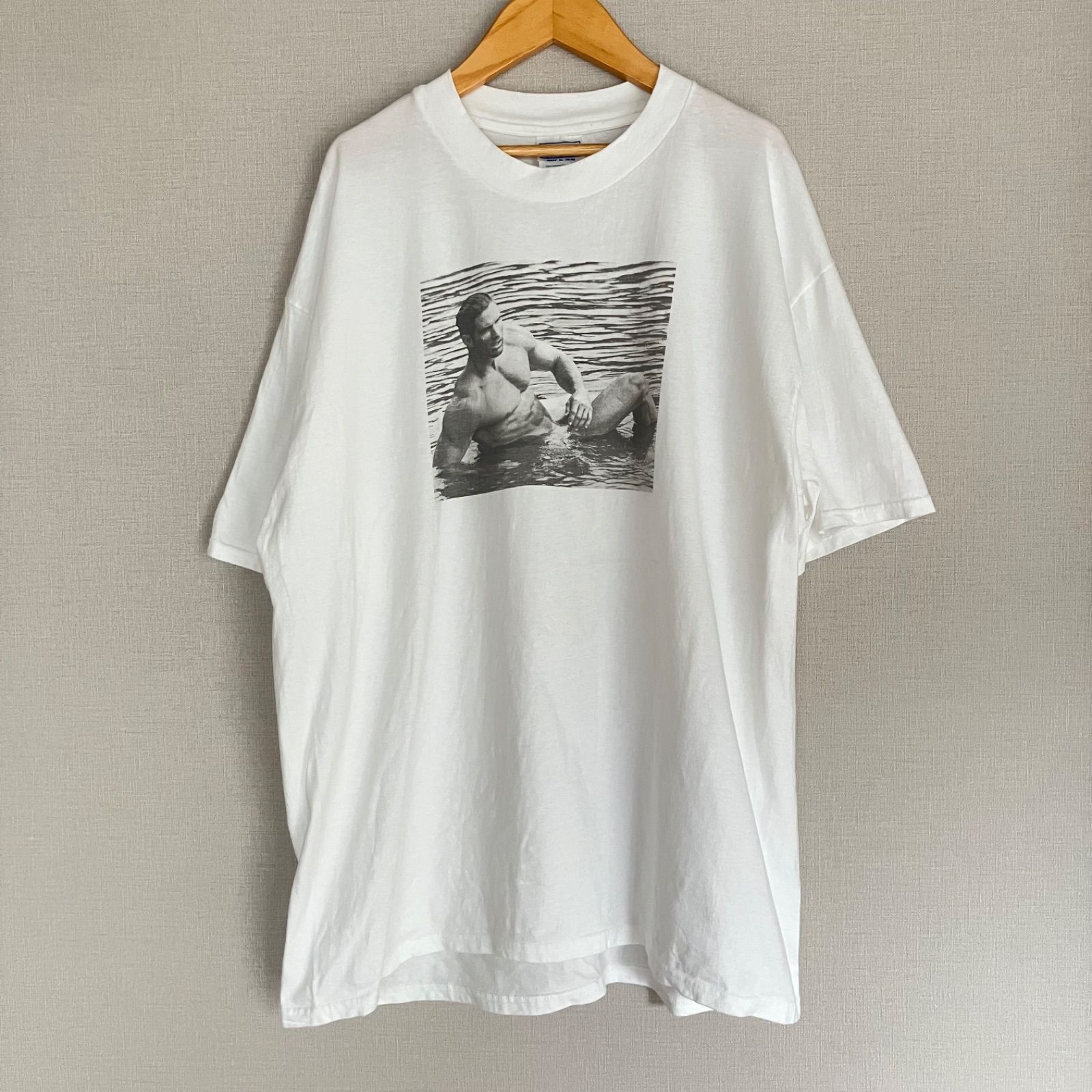 スペシャル 90s Brian Buzzini ブライアン ブッジーニ ビンテージ Tシャツ フォトプリント Herb Ritts ハーブリッツ Cool Water スーパーモデル Hanes USA製 白 ホワイト XL 古着 メンズ アート フォトT