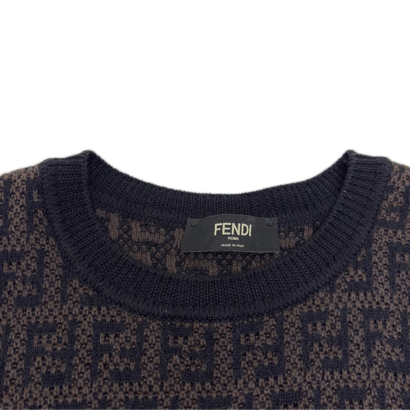 FENDI フェンディ 衣類 半袖ニット 衣料品 FZX050 AKFS ウール 