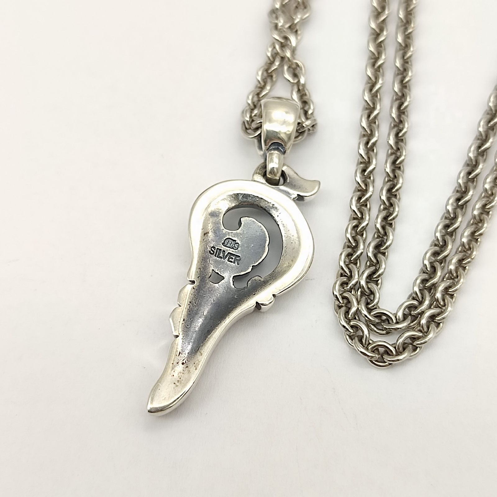 プレーン シルバー フェザー 右 Ｌネックレス ハンドメイド アクセサリー 完売 プレーン シルバー フェザー 右 M ネックレス