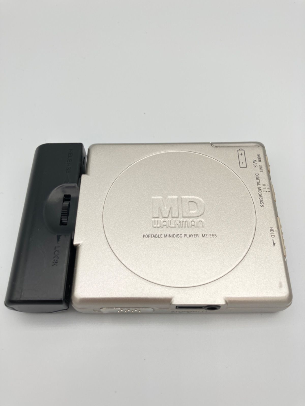 □ SONY ソニー MZ-E55 ポータブルMDプレイヤー - メルカリ