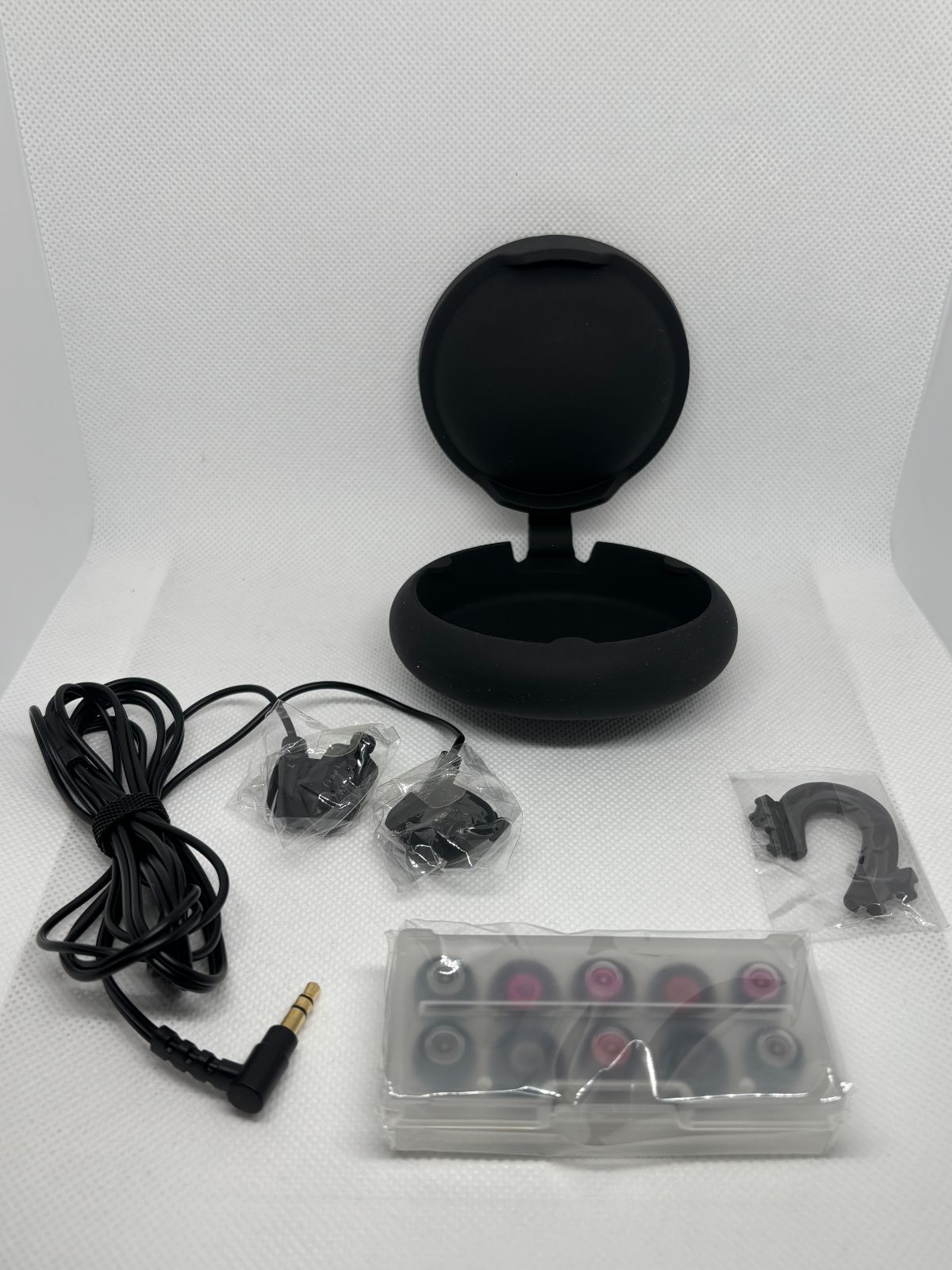 【未使用・開封済】final A3000 MATTE BLACK 有線イヤホン 動作確認済み