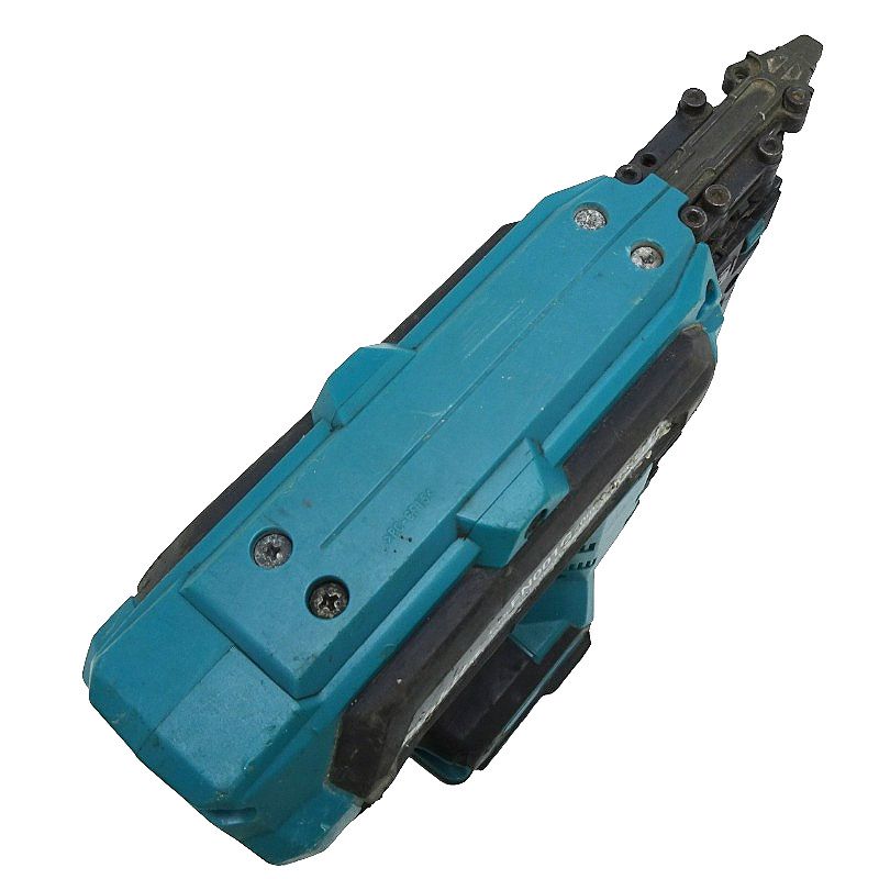 マキタ 釘打ち 40mm 充電式仕上釘打 FN001G 本体のみ - メルカリ