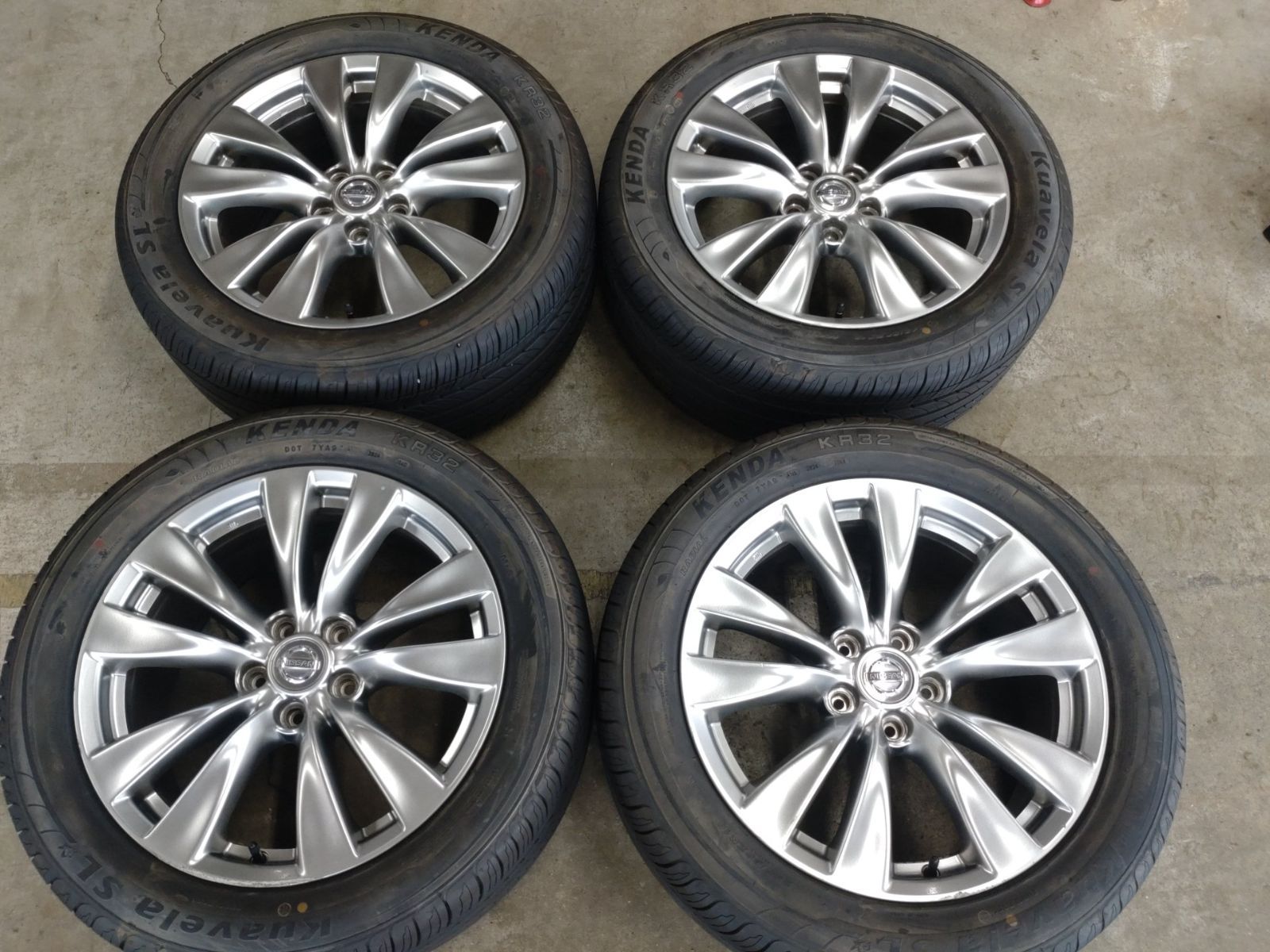 日産 　ニッサン　Y51　フーガ 　純正 アルミホイール 18インチ 8J +43　PCD 114.3-5H　＆　KENDA　KR32　245/50R18 　4本セット　中古