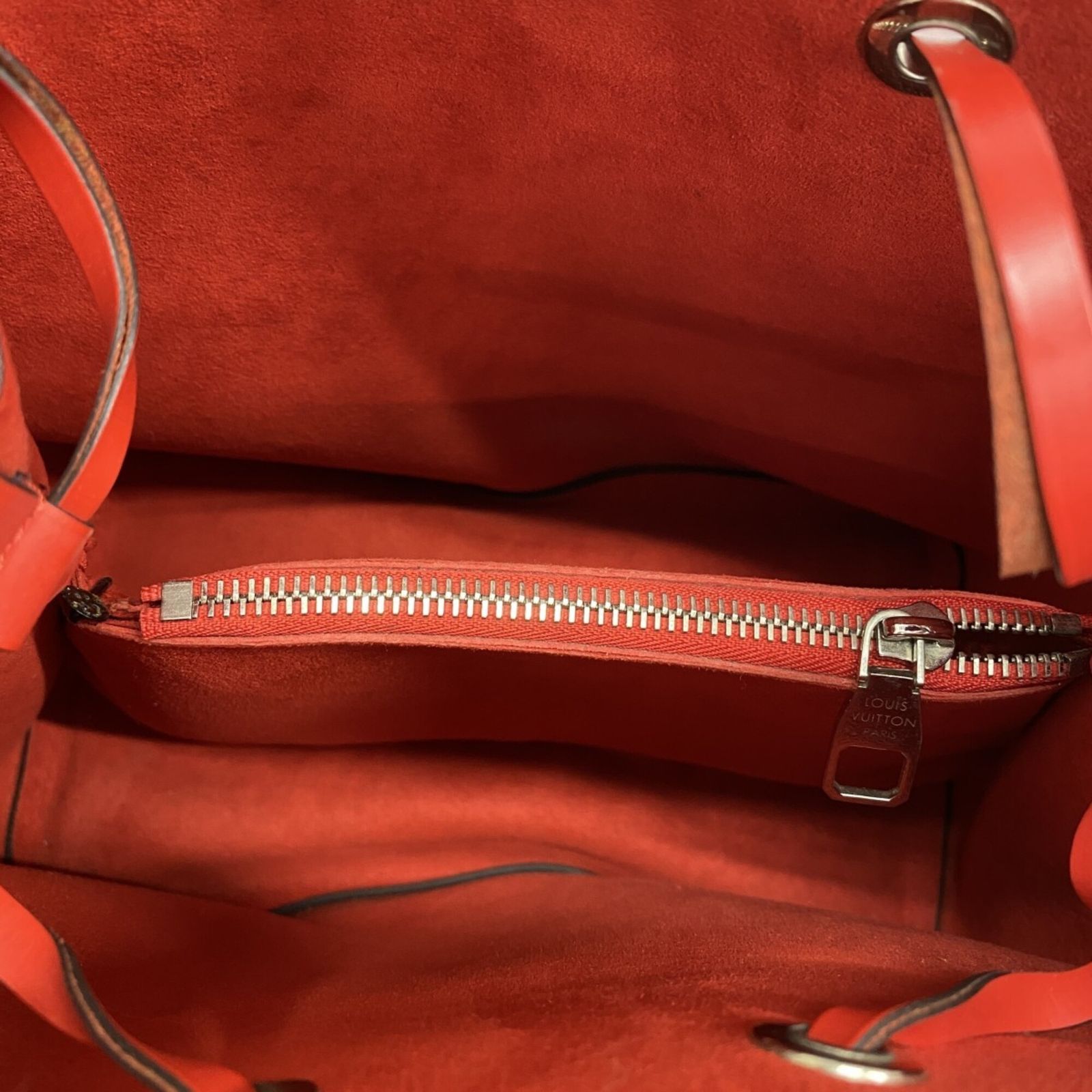 ルイ・ヴィトン(Louis Vuitton) ルイ・ヴィトン ショルダーバッグ エピ 
