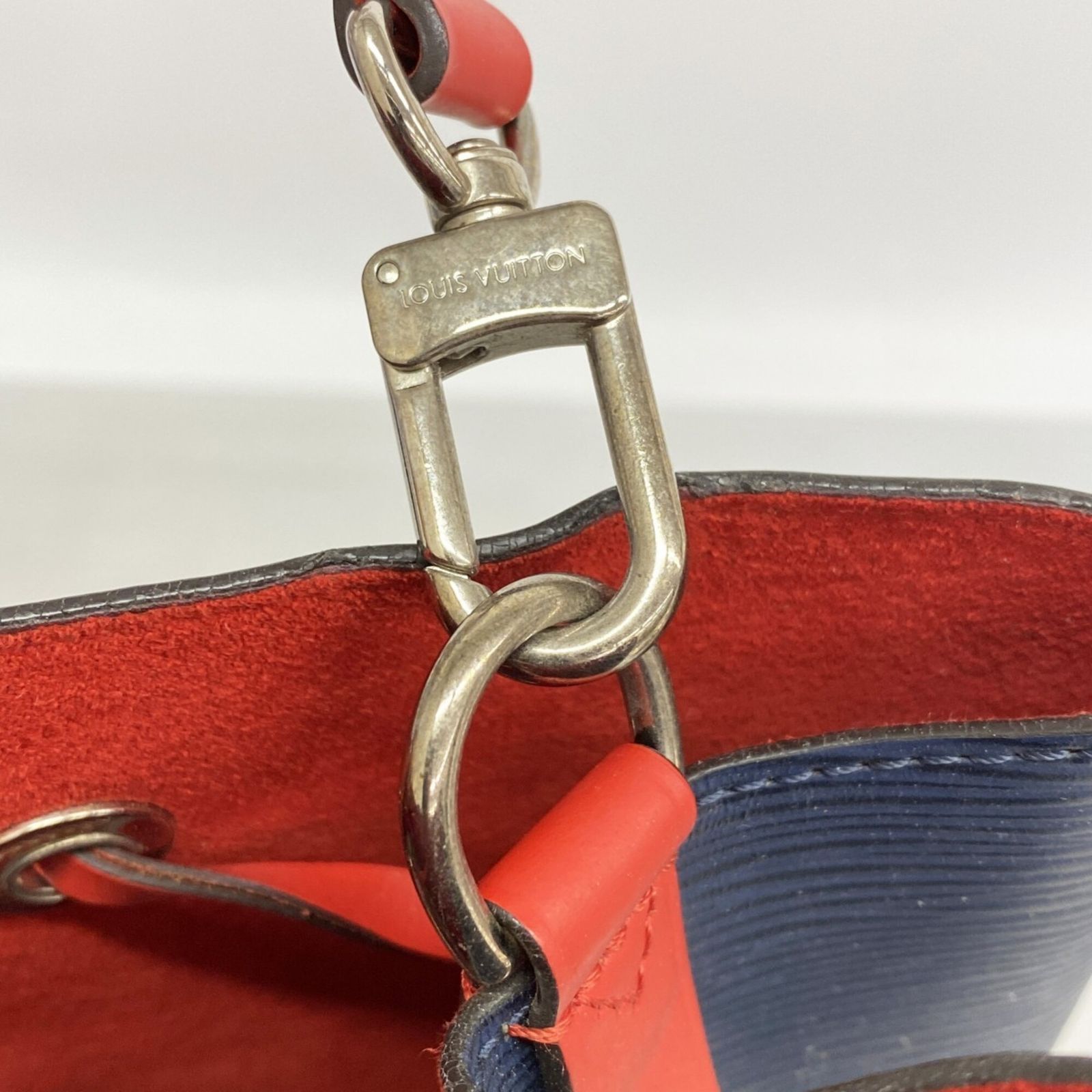 ルイ・ヴィトン(Louis Vuitton) ルイ・ヴィトン ショルダーバッグ エピ 