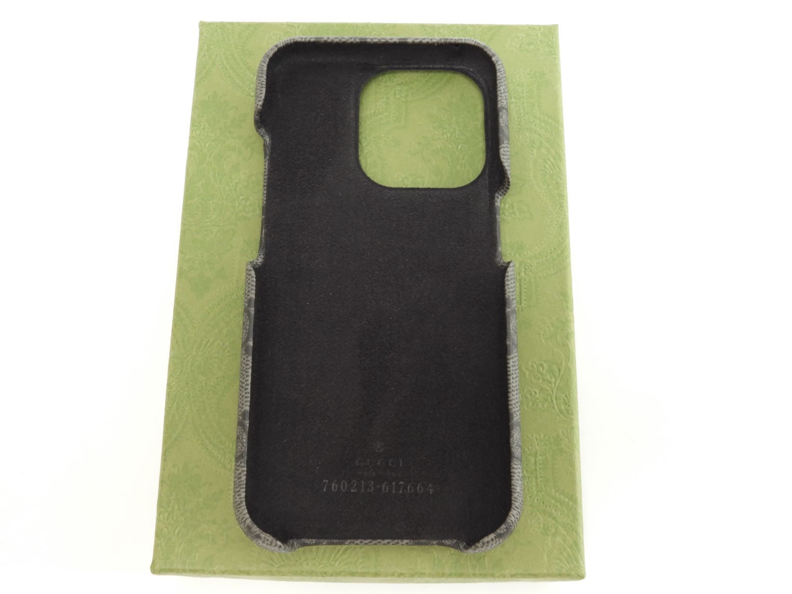 グッチ iPhone15Proケース GGオールド PVC濃灰携帯電話 カバー 760213 新品@ 13 グッチ iPhone15Proケース GGオールド PVC濃灰携帯電話 カバー 760213 新品@ 13