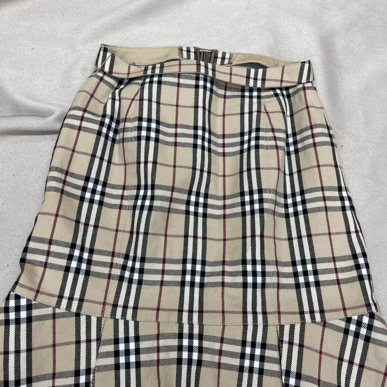 BURBERRY ノバチェック ベージュ フレアスカート ひざ丈 36 バーバリー