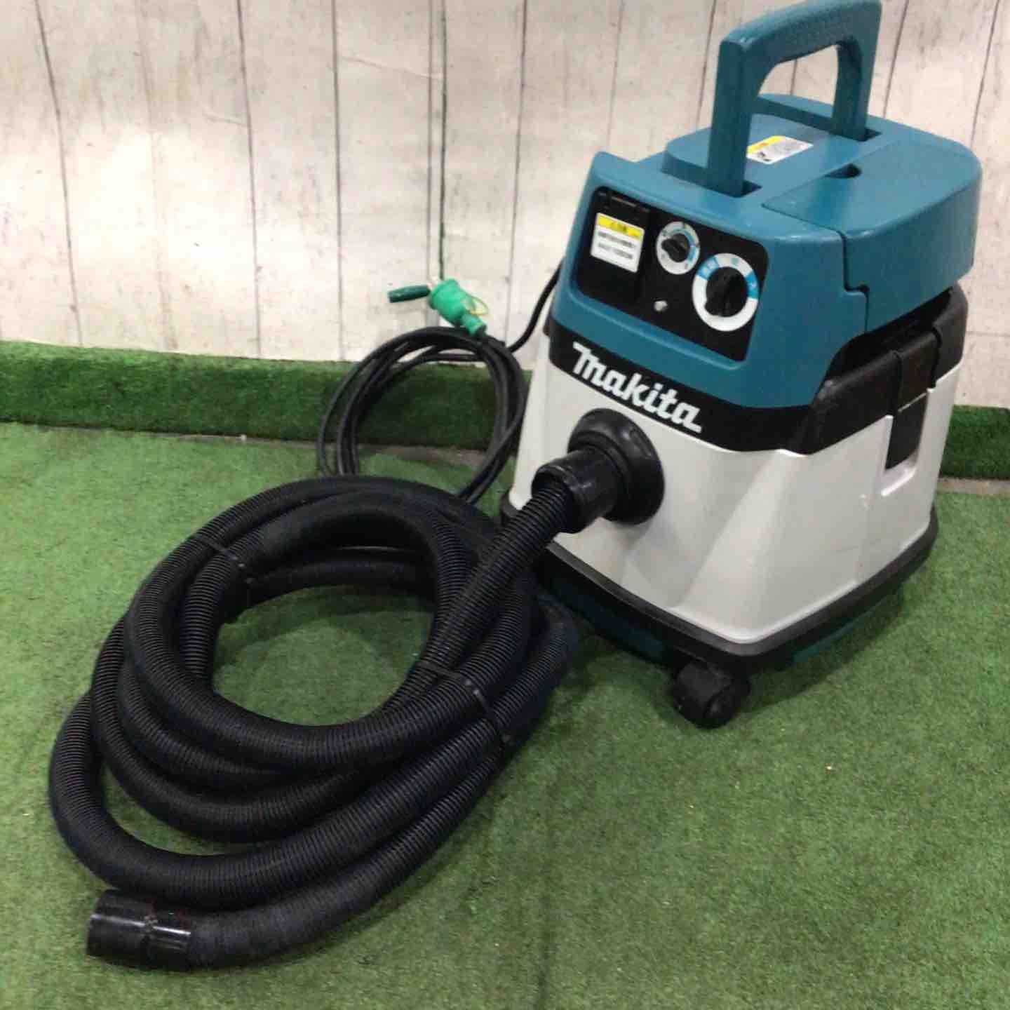 値下げしました！【中古】マキタ Makita 型番不明 集じん機 ホース付き【ハンズクラフト佐賀】 ☆マキタ(makita) 集じん機 乾式 475(P) 動作確認済【川口店】 - メルカリ