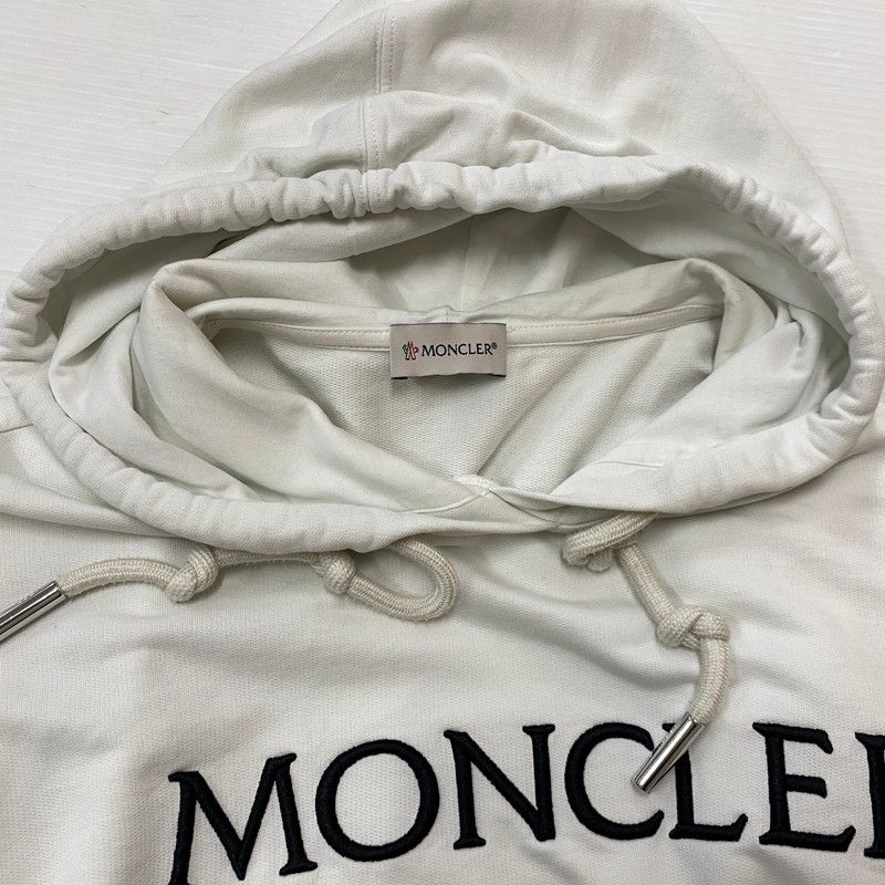 中古品】 MONCLER モンクレール LOGO PATCH HOODIE I20938G00026 89A1K