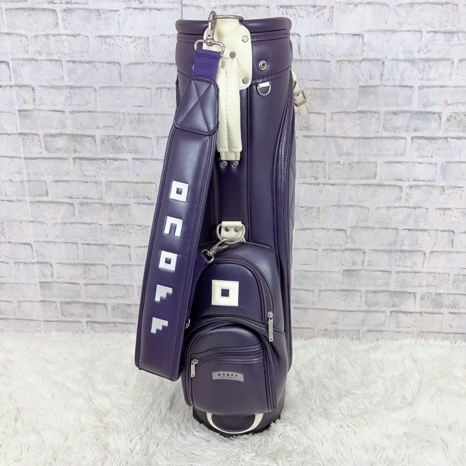 ONOFF オノフ キャディバッグ ゴルフバッグ golf パープル 紫 人気