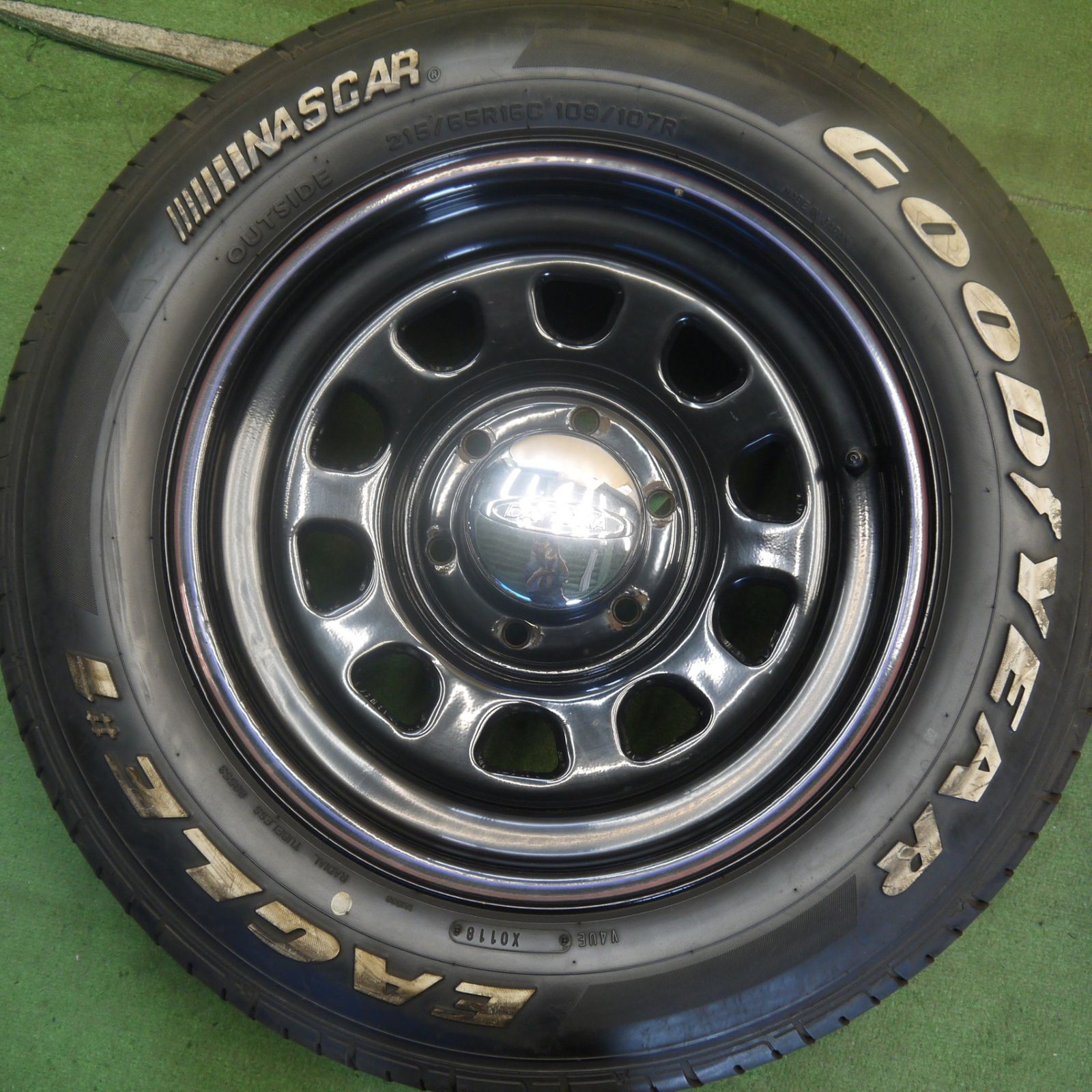 バリ溝 デイトナホイール16インチタイヤ4本セット215/65r16 5穴 215⁄