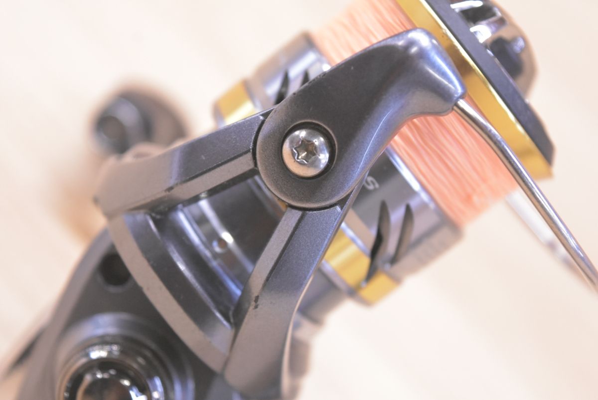 シマノ 17 アルテグラ C2000S SHIMANO ULTEGRA スピニングリール