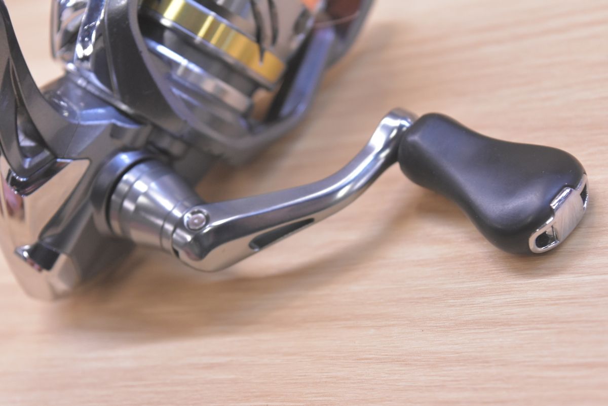シマノ 17 アルテグラ C2000S SHIMANO ULTEGRA スピニングリール