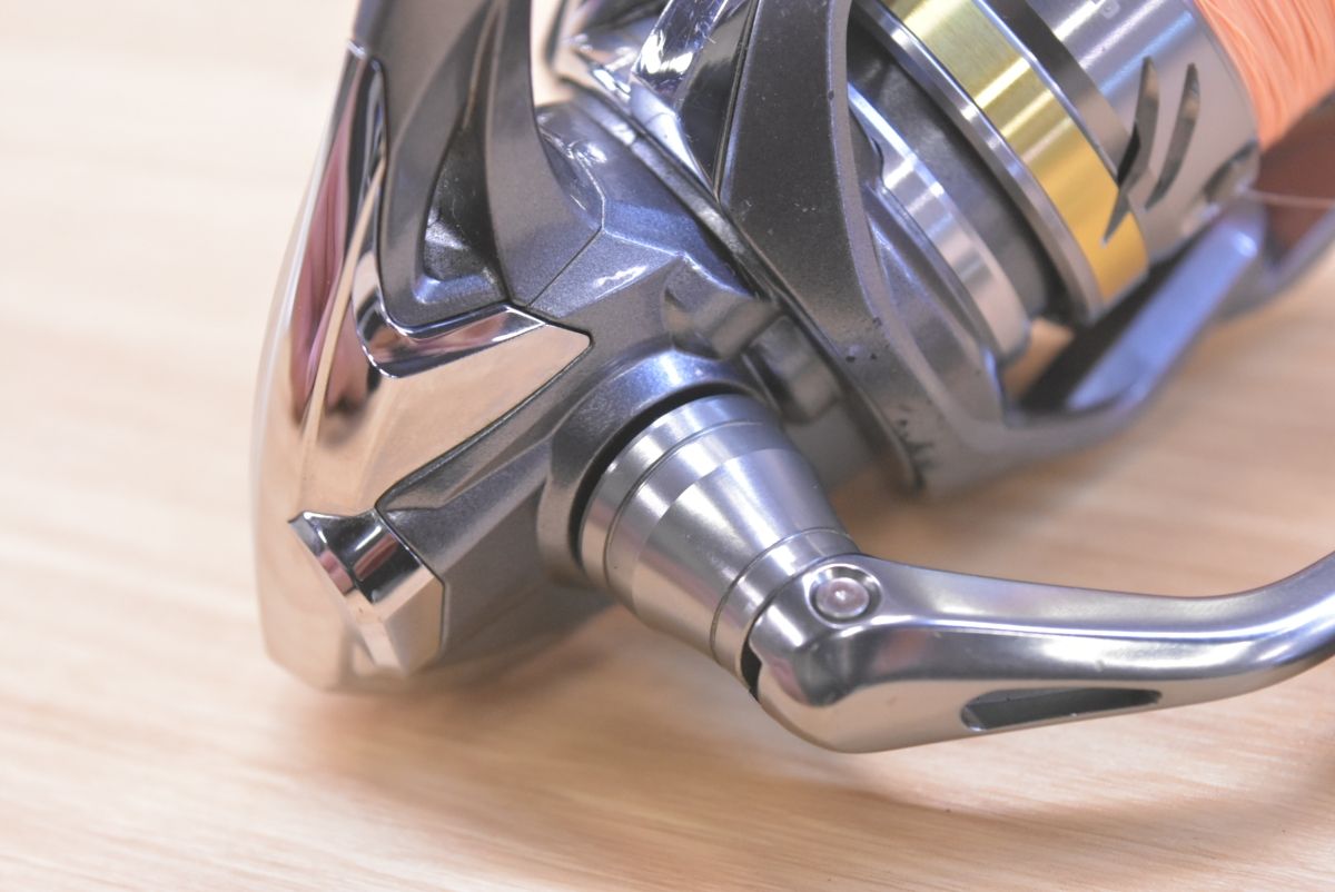 シマノ 17 アルテグラ C2000S SHIMANO ULTEGRA スピニングリール