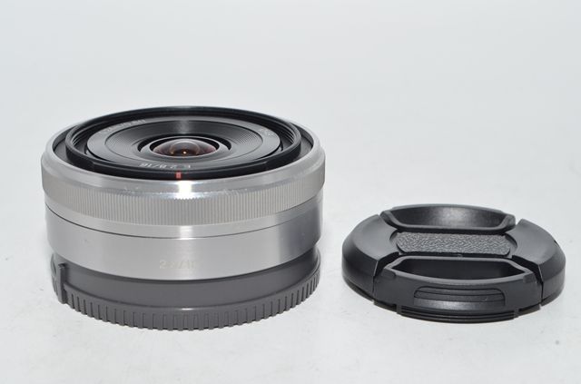 260575☆極上☆SONY 単焦点レンズ E 16mm F2.8 ソニー Eマウント用 APS