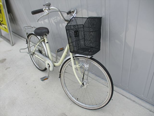F217☆限定特価☆ 中古自転車 ☆完成車発送【24インチ ママチャリ 白 