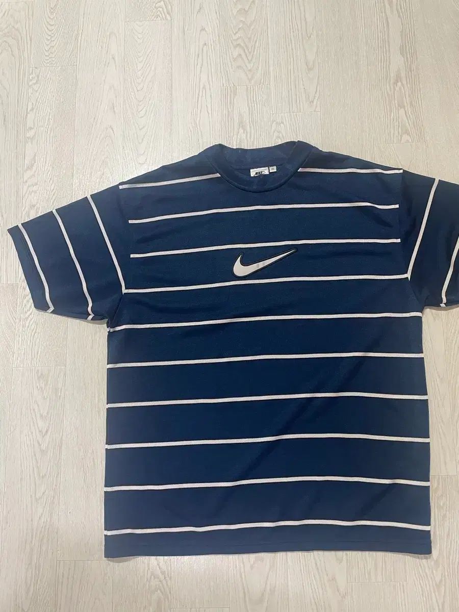 ナイキ スポーツ ヴィンテージ ストライプ 半袖Tシャツ