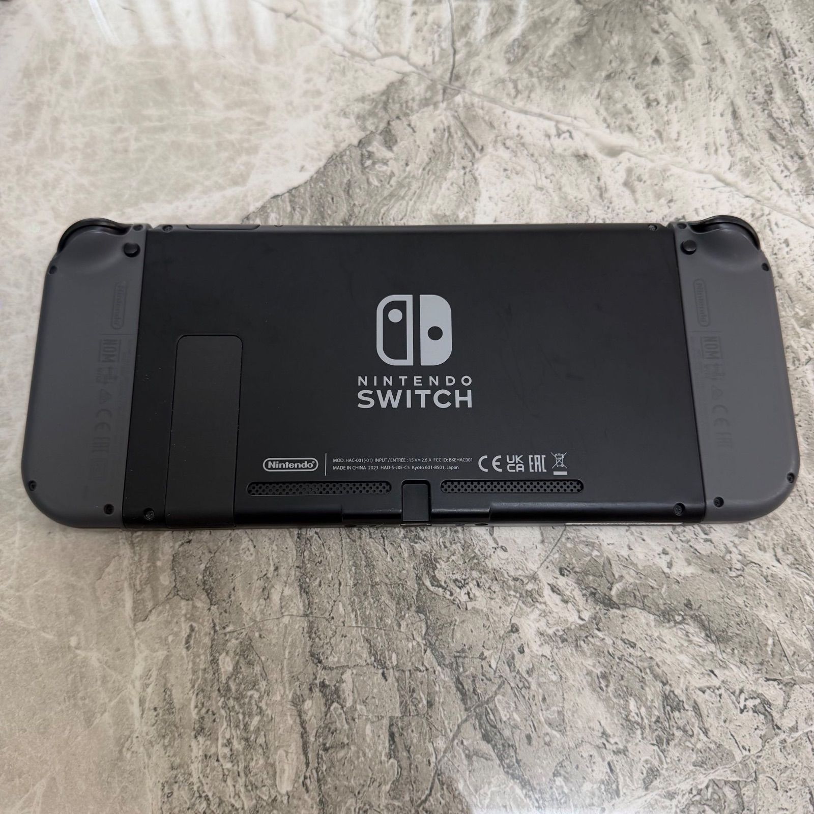 完動品】Nintendo Switch スイッチ 本体 バッテリー強化版 2023年製