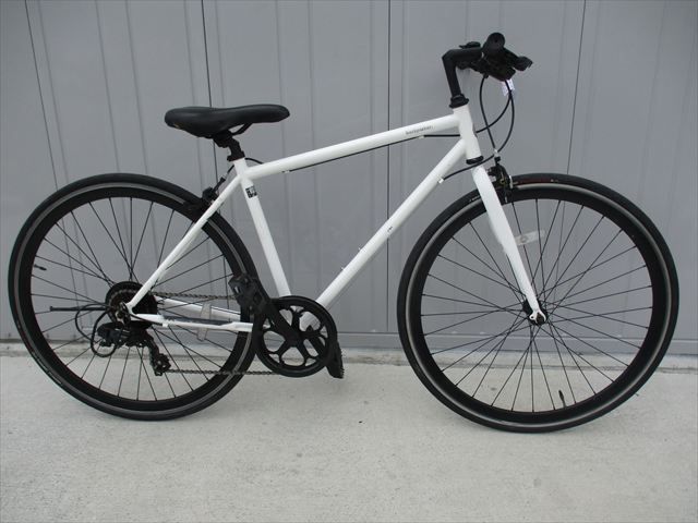 F224★12800円★整備済み スポーツ中古自転車 完成車発送【クロスバイク　白　46センチ　バックパッカー】