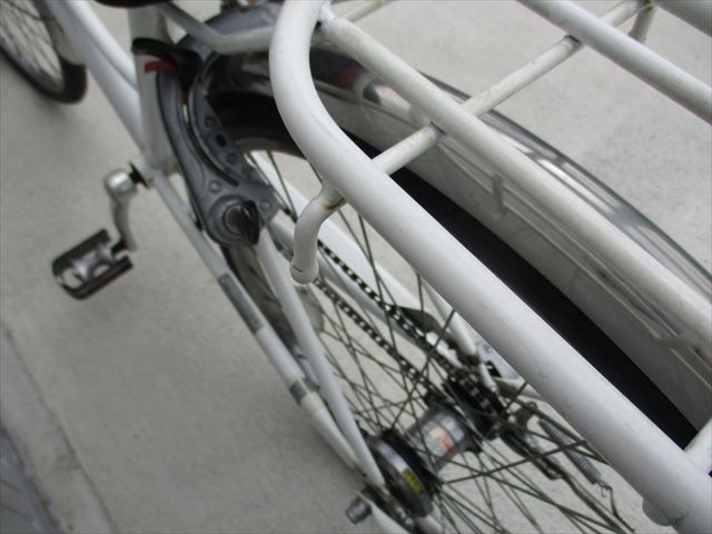 F225☆限定特価☆ 中古自転車 【マルイシ プリミエール 26インチ 白