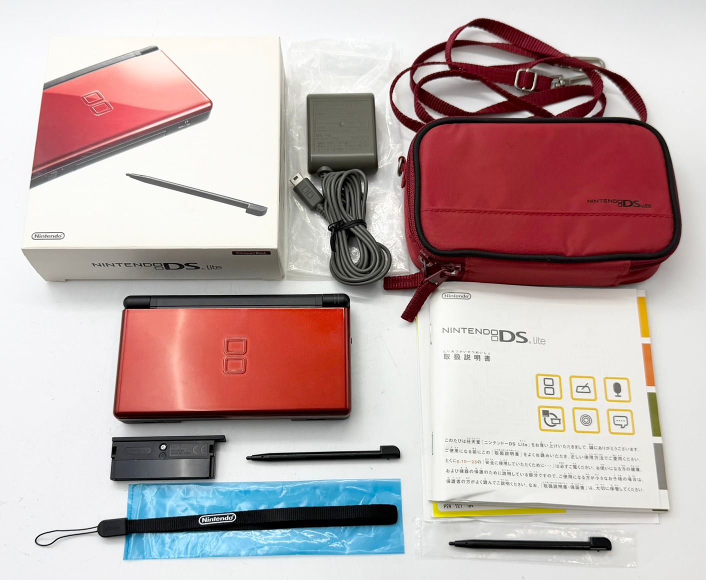Nintendo　任天堂　DS　Lite　クリムゾン/ブラック　USG-001　ケース付