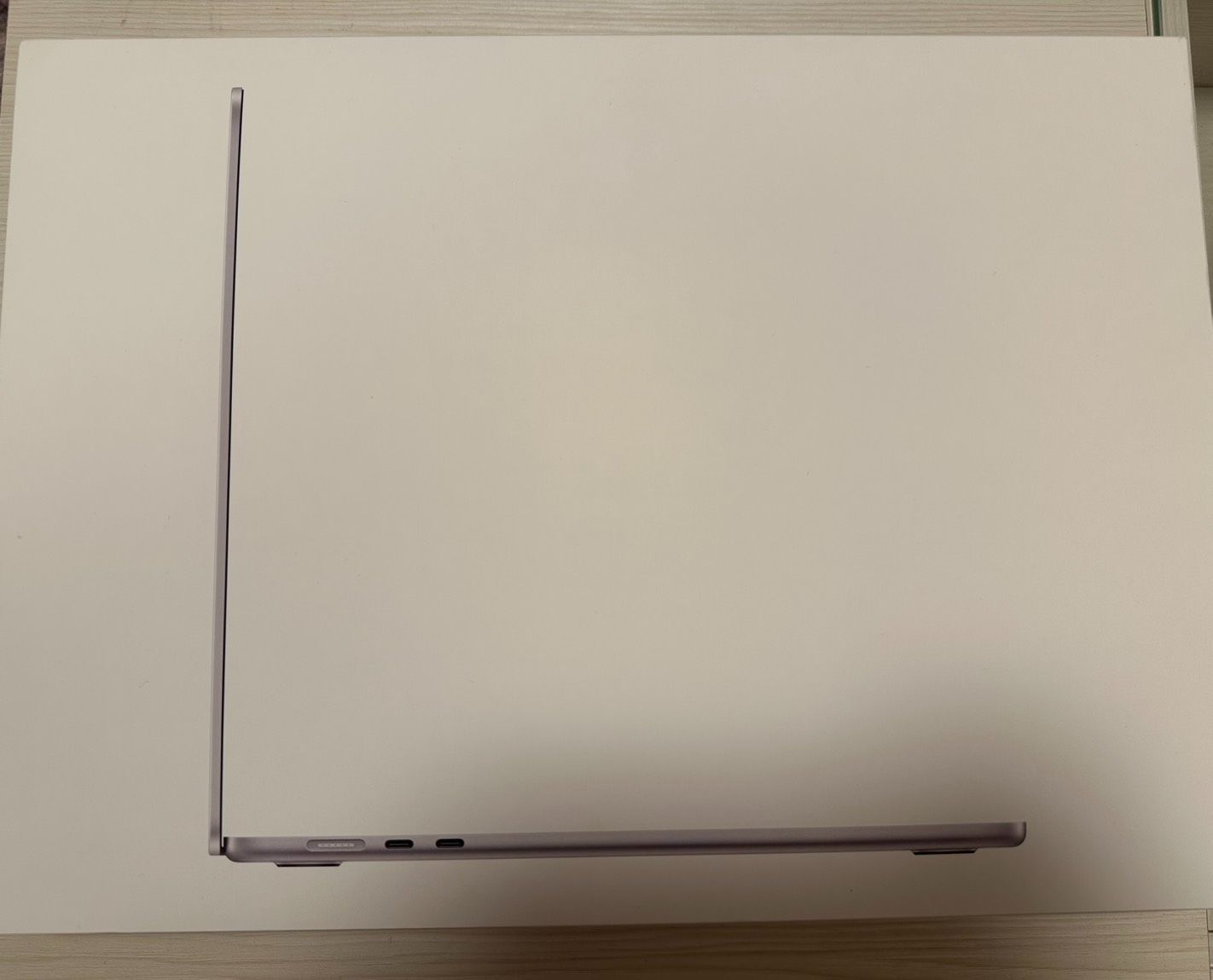 MacBook Air 15インチ M5 16GB 512GB