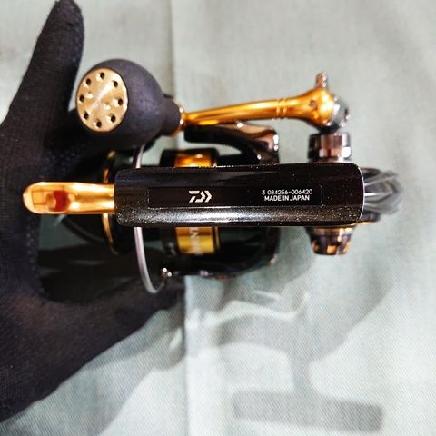DAIWA ダイワ 22トーナメントISO 3000XH-LBD スピニングリール - メルカリ