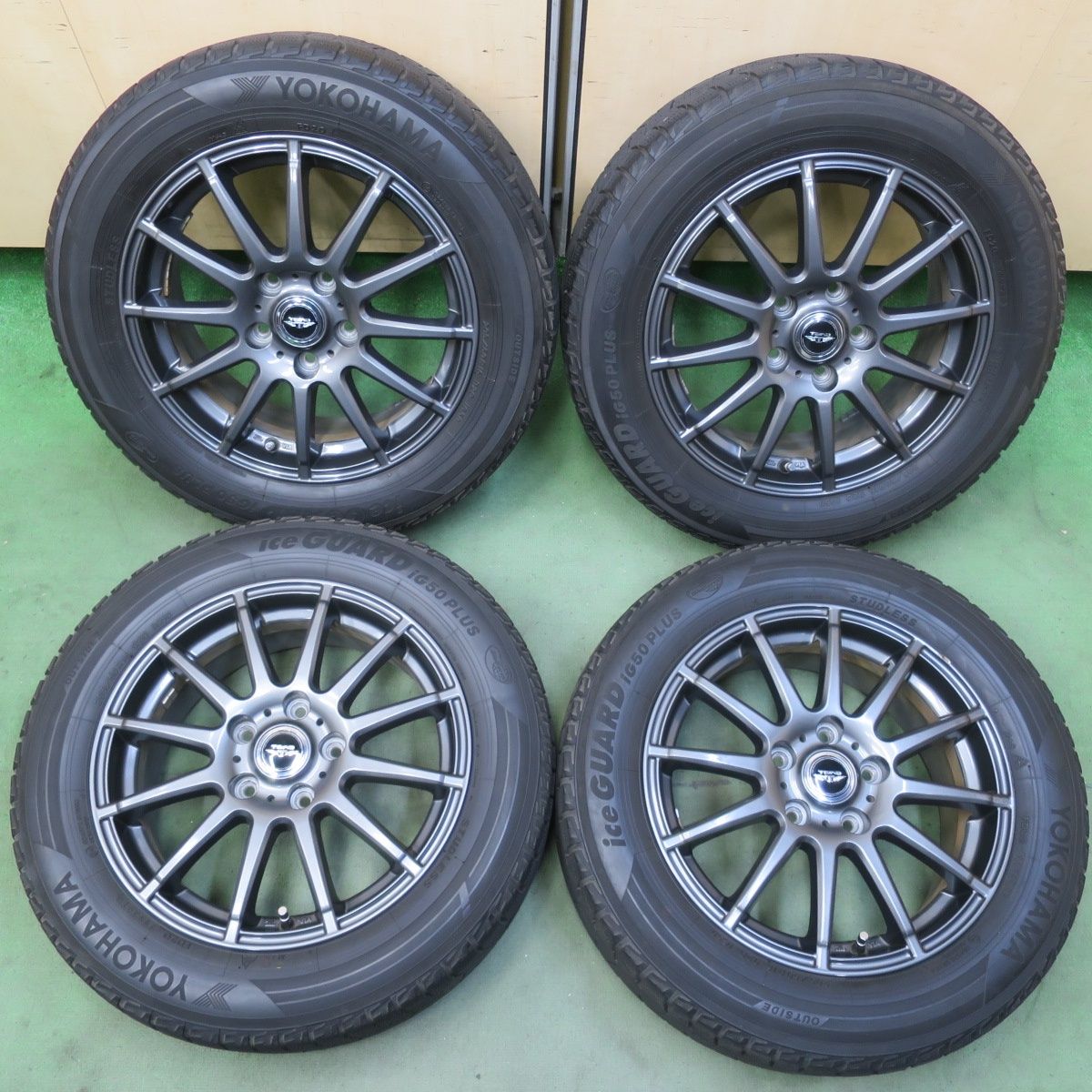 キレイ◎スタッドレス 205/60R16 ヨコハマ アイスガード iG50 プラス TEAD テッド 16インチ PCD114.3/5H◎6061502イス