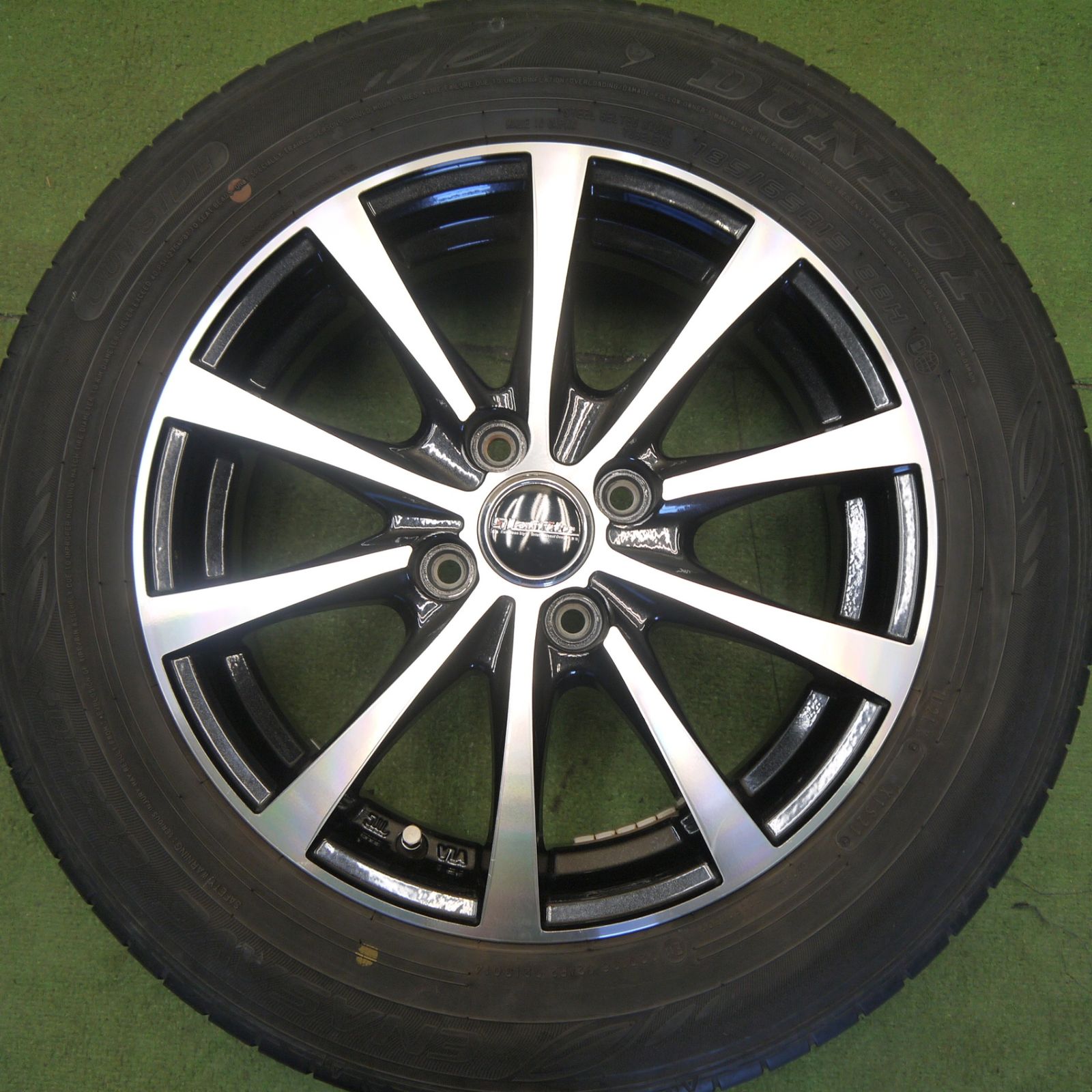 バリ溝！8.5分◎185/65R15 ダンロップ エナセーブ EC300+ Laffite ラ