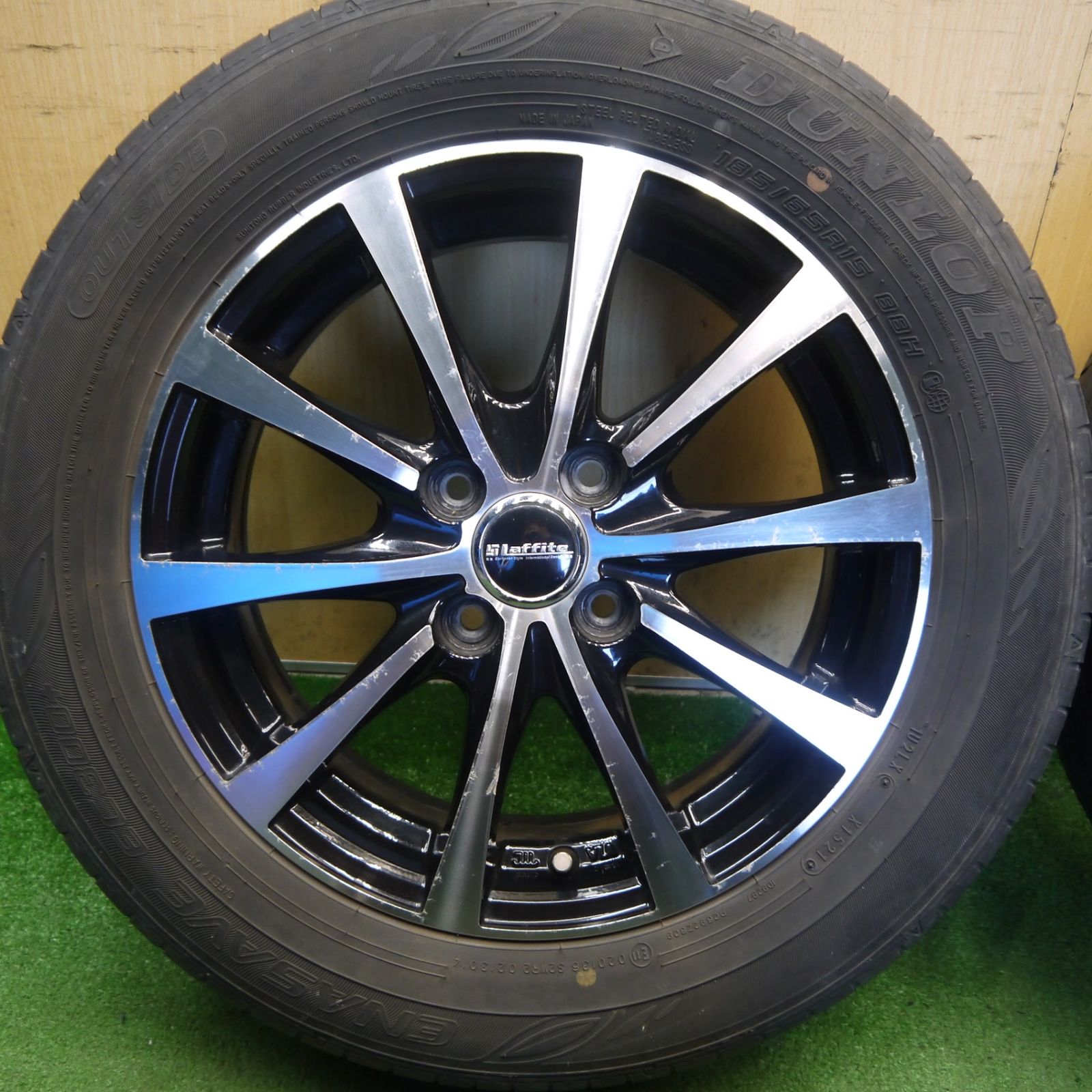 バリ溝！8.5分◎185/65R15 ダンロップ エナセーブ EC300+ Laffite ラ
