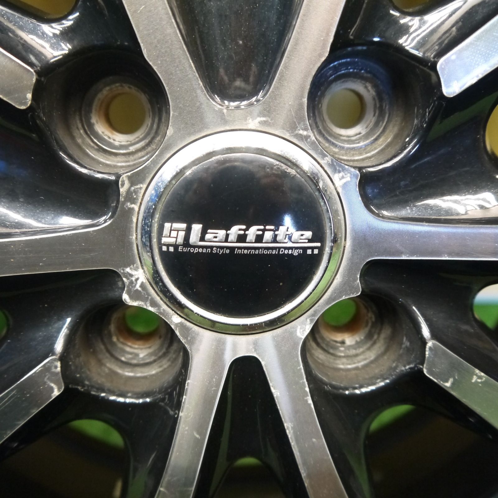 バリ溝！8.5分◎185/65R15 ダンロップ エナセーブ EC300+ Laffite ラ