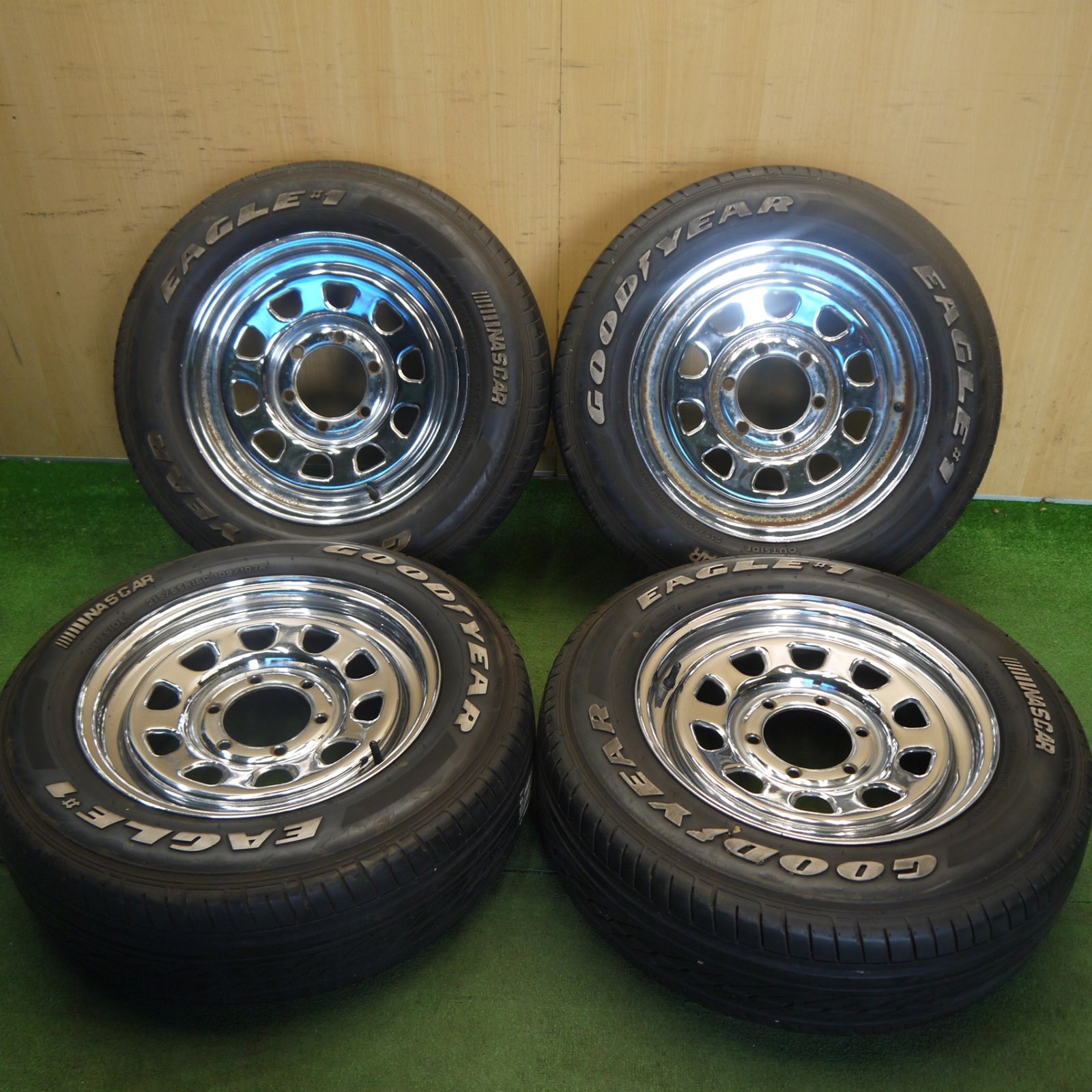 バリ溝！9.5分◎215/65R16 109/107R グッドイヤー イーグル #1 ナスカー DAYTONA デイトナ スチール 16インチ PCD139.7/6H◎6061501Hノ