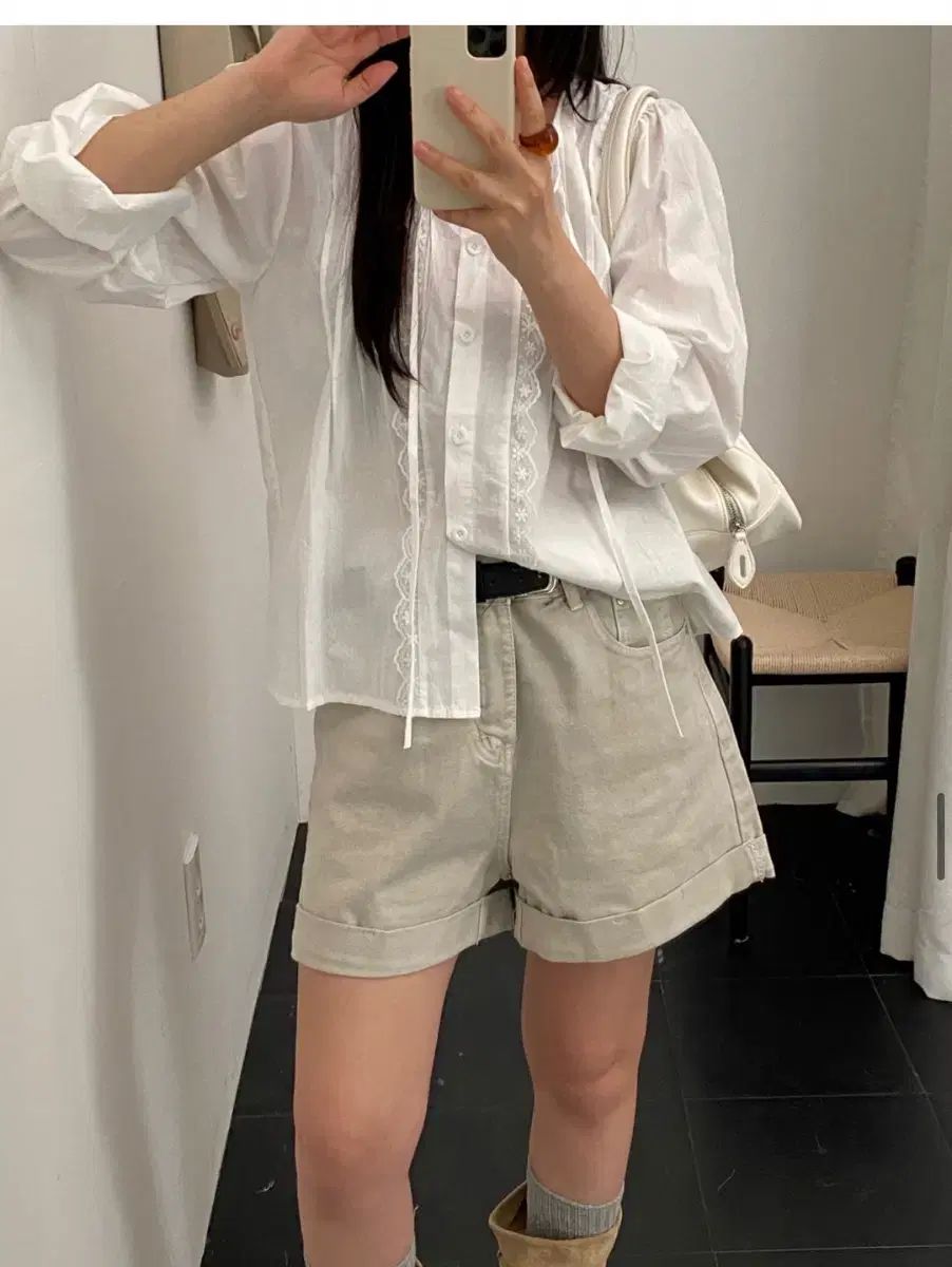 ベージュ ベルト ハーフパンツ