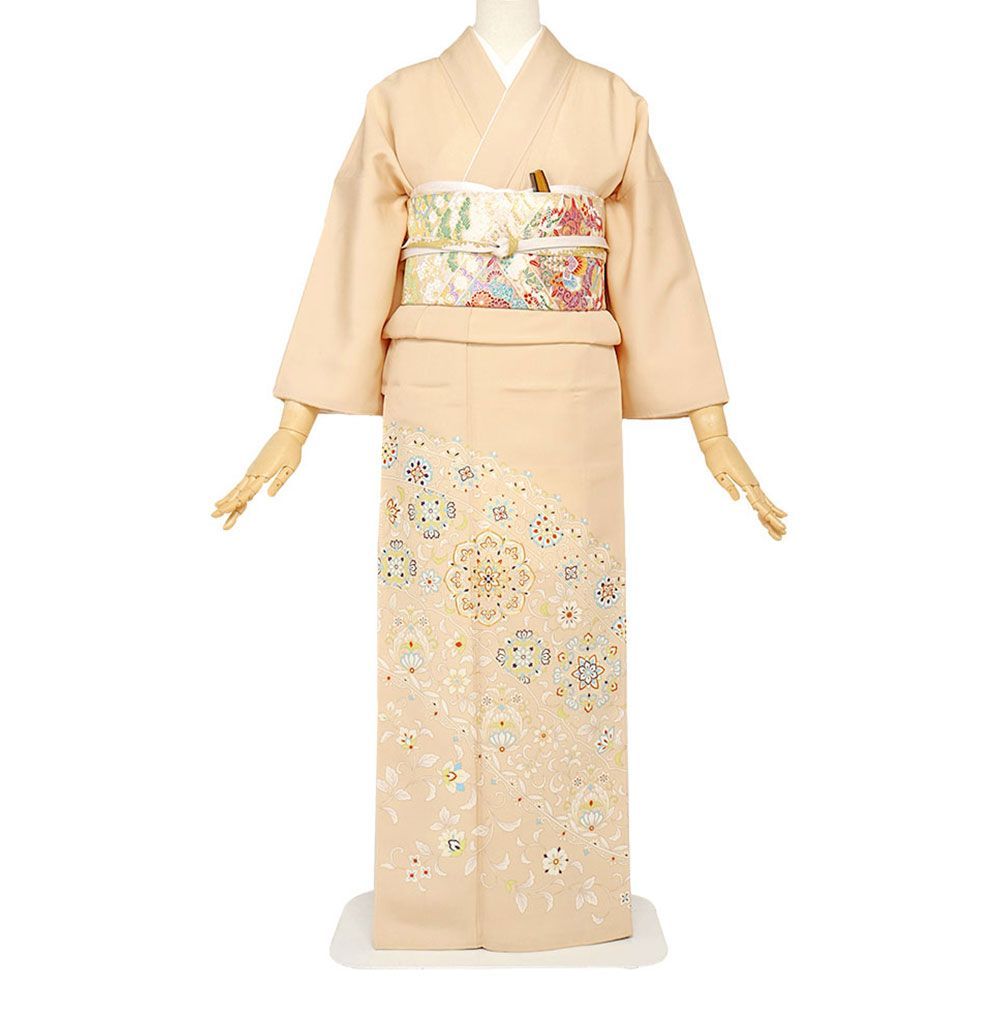 礼装用　色留袖　 華文・花唐草　着物単品　【結婚式、披露宴などの祝い事に】旧レンタル商品
